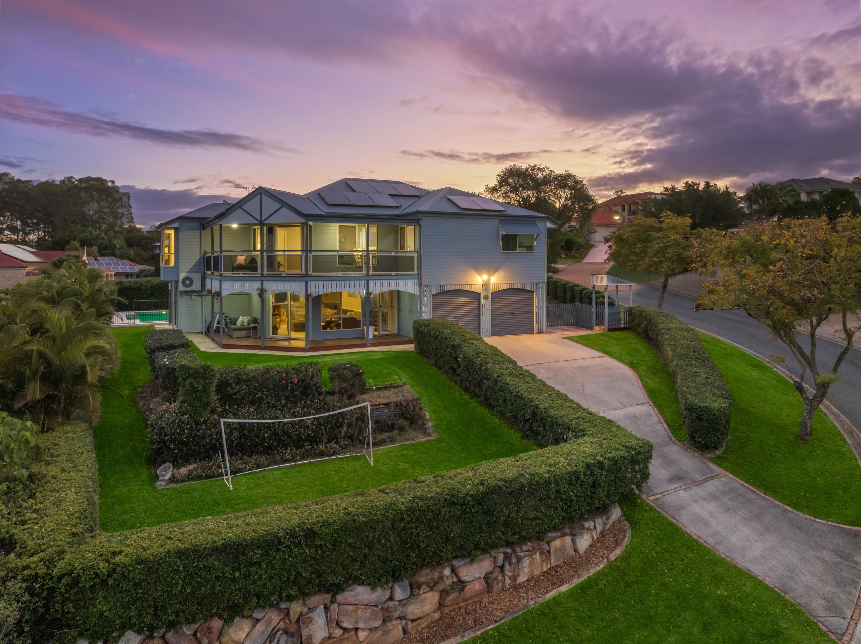 5 Diana Court, Eatons Hill, QLD 4037