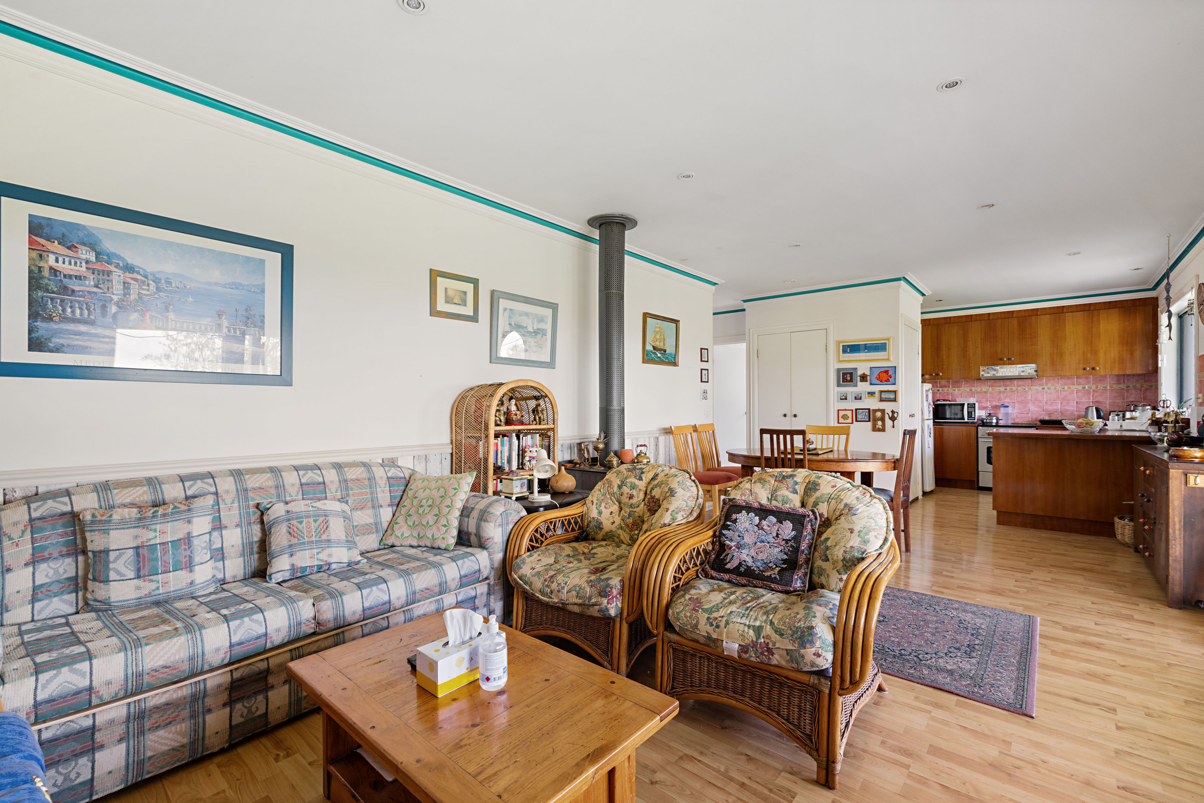 260 Lees Road — photo 7 of 19