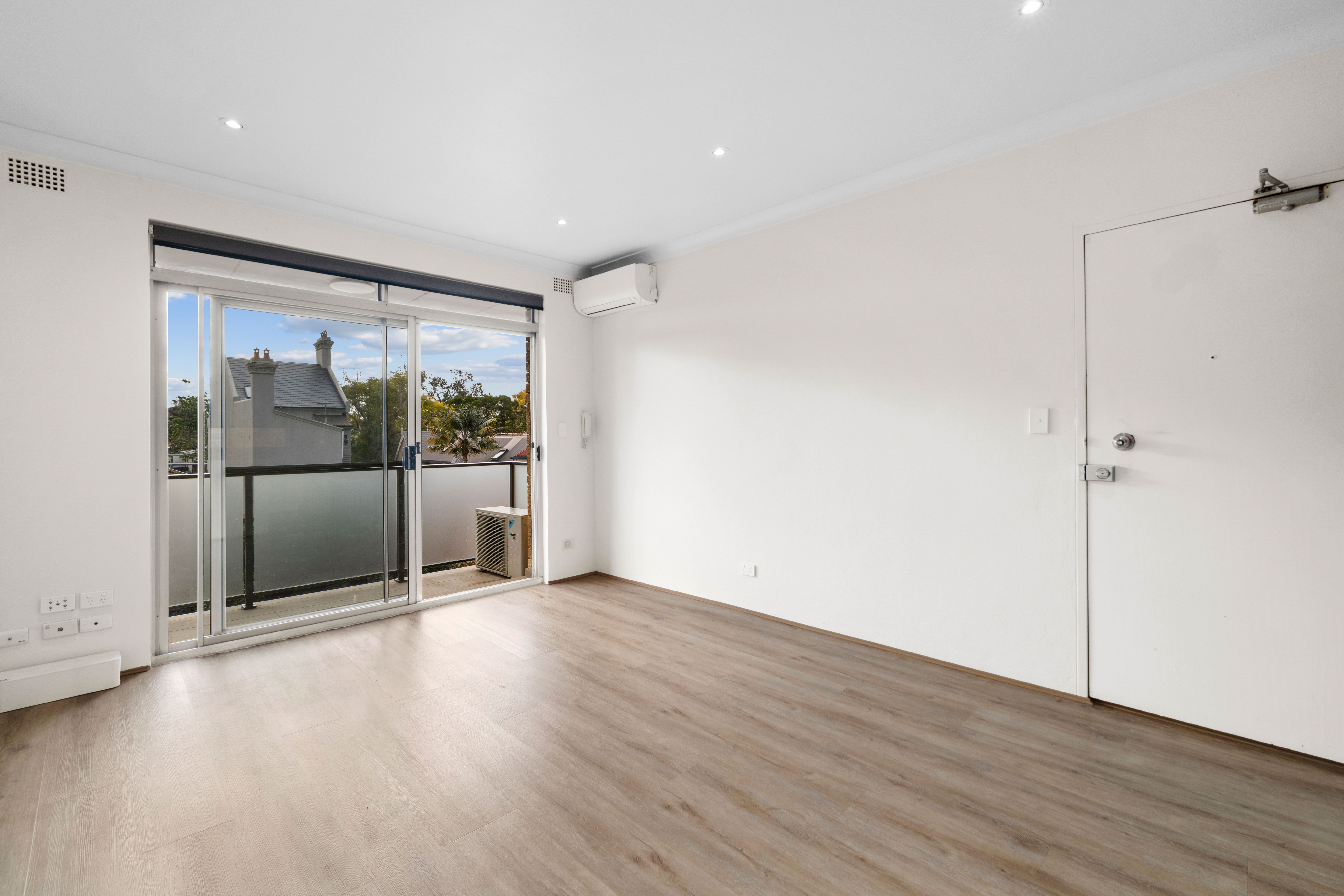 11/16 Grosvenor Crescent, Summer Hill, NSW 2130