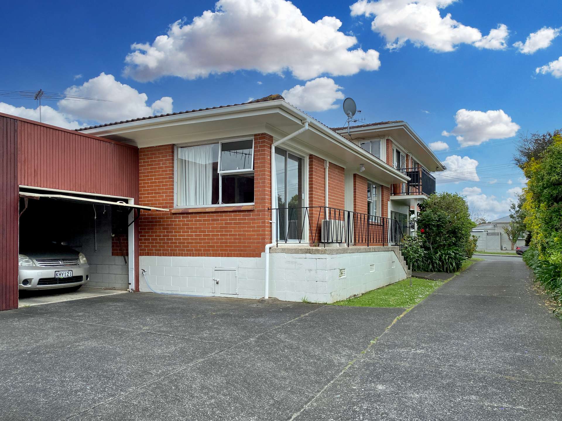 2/66 Alberton Avenue photo 0