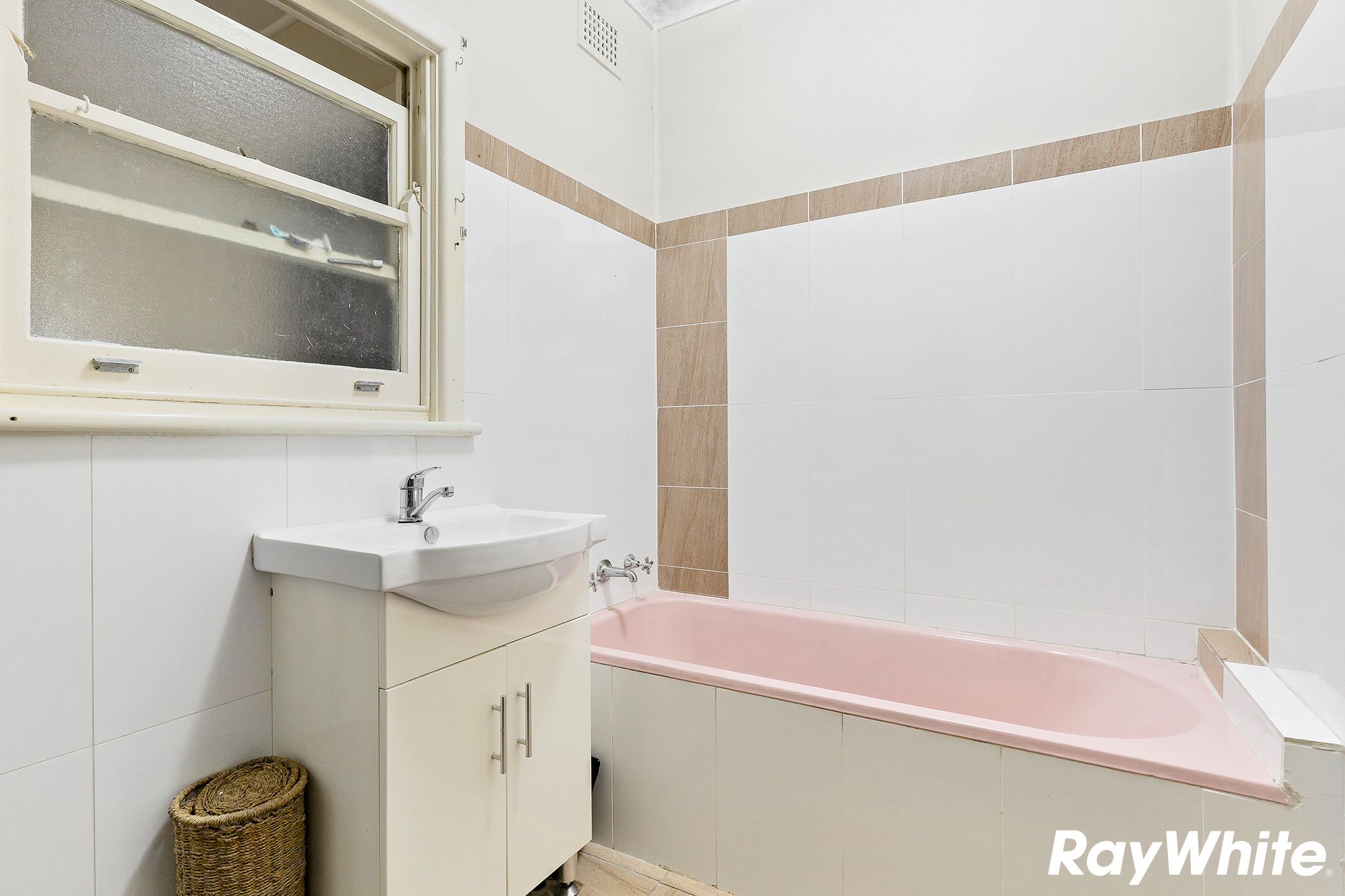 45 Edmondson Street — photo 9 of 10