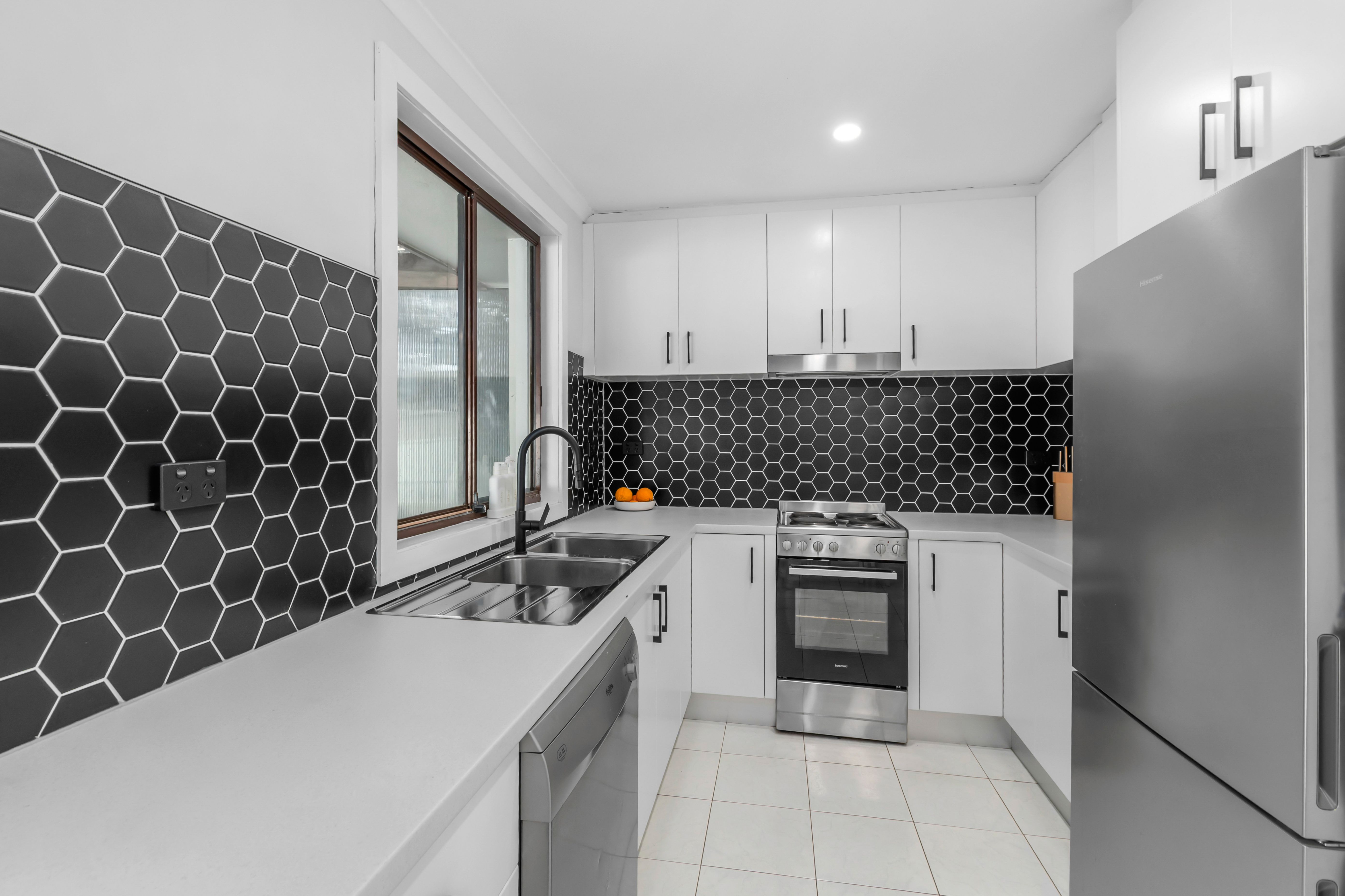 57 Goolagong Street, Avondale, NSW 2530