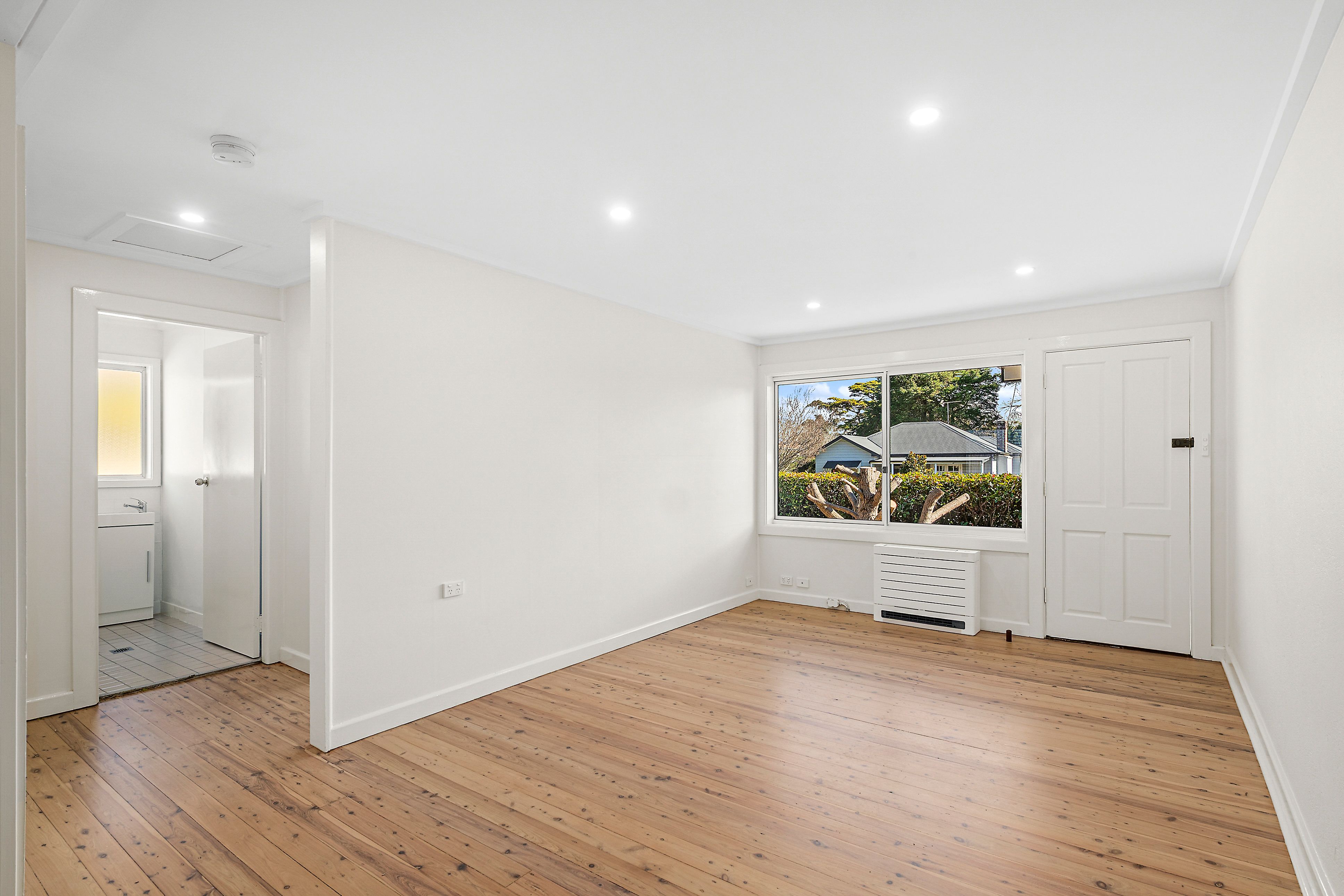 2/8 Throsby Street, Moss Vale, NSW 2577