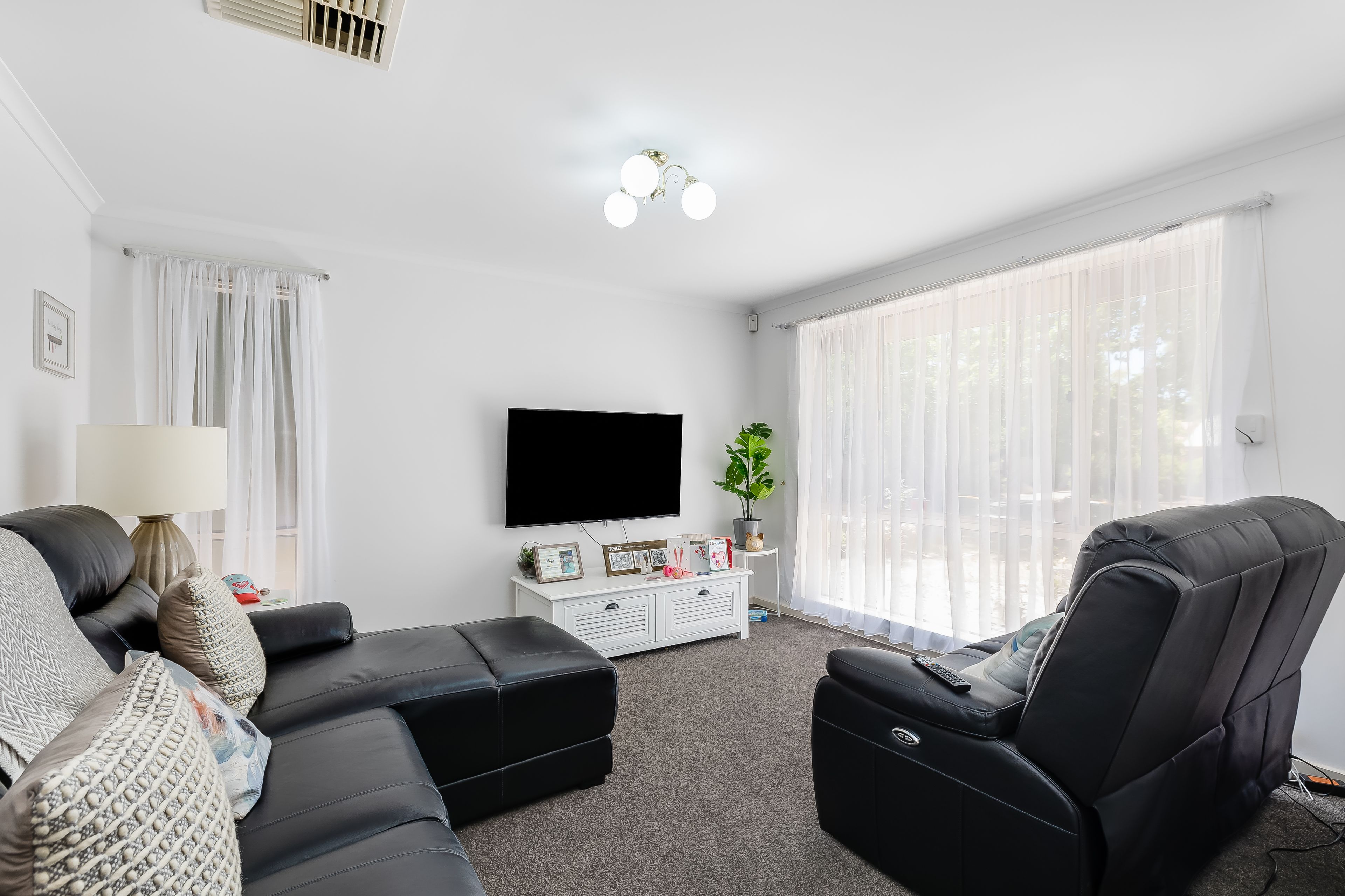 17 Bennelong Court, Golden Grove, SA 5125
