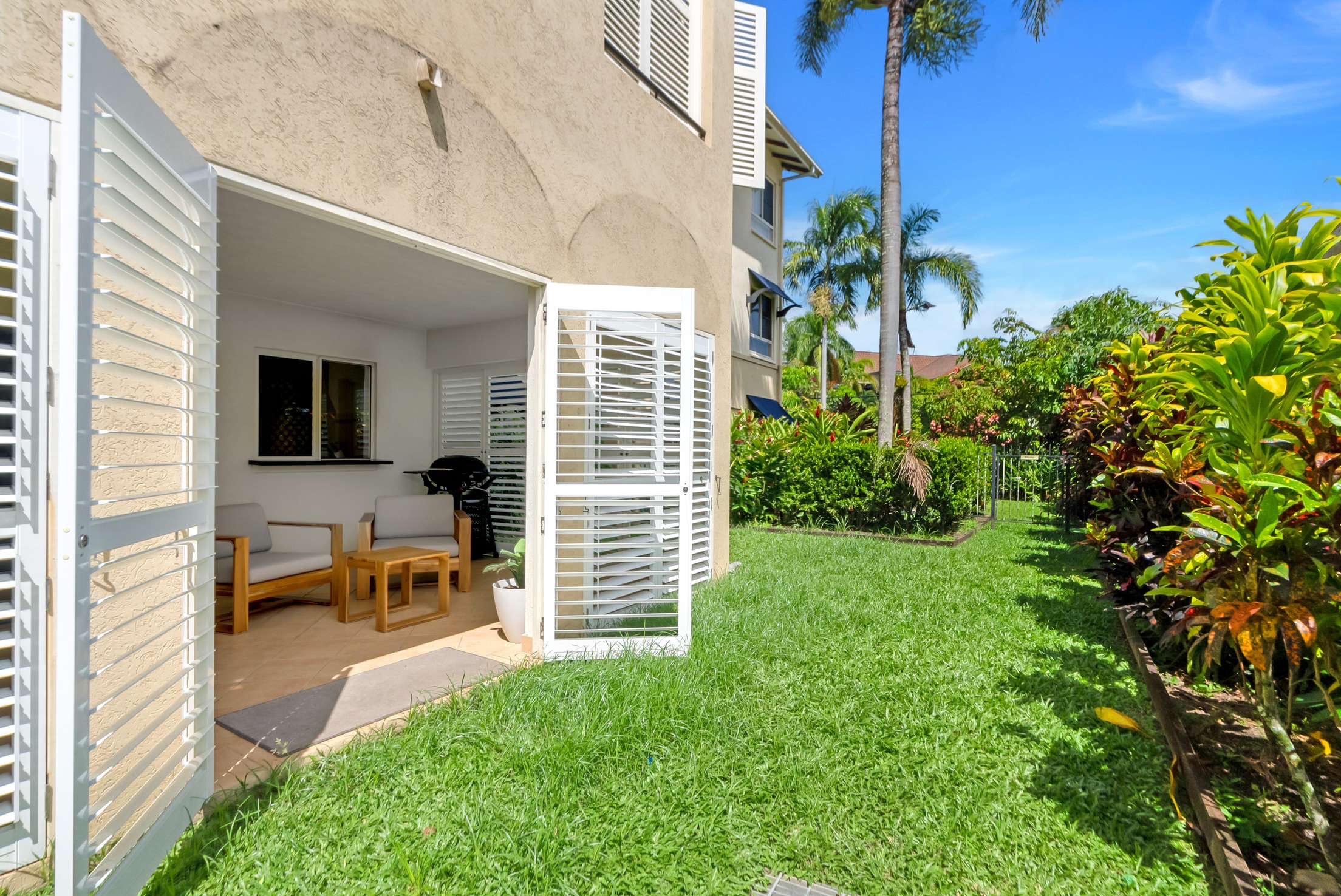303/2-10 Greenslopes Street — photo 23 of 23