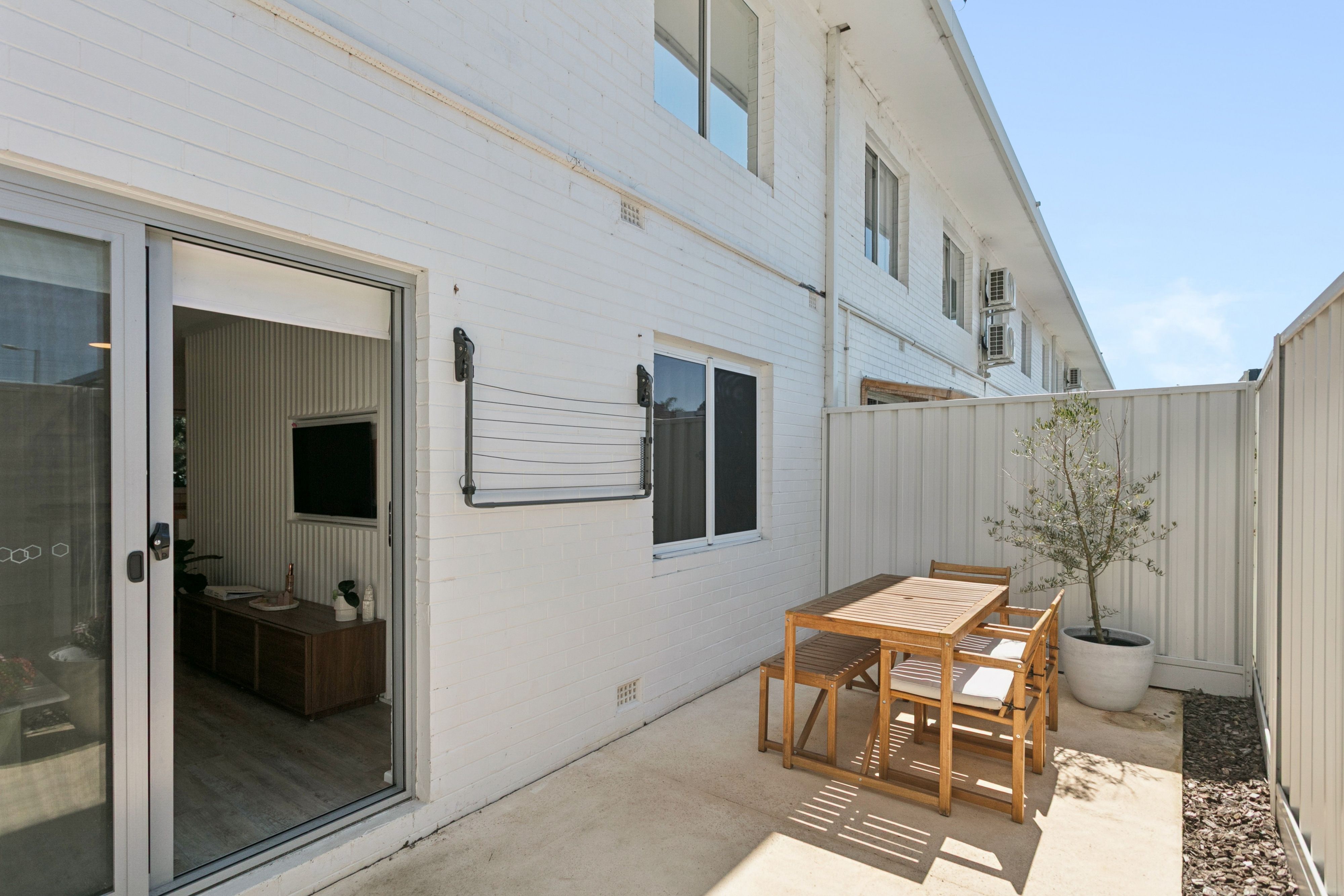 8/320 Canning Highway — photo 11 of 14