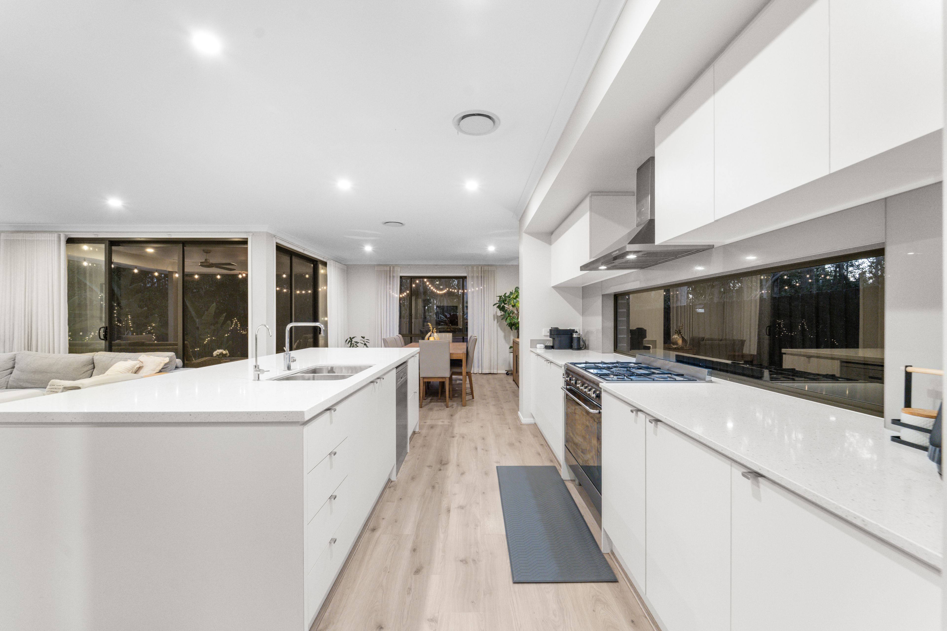 54 Kansas Street — photo 8 of 30