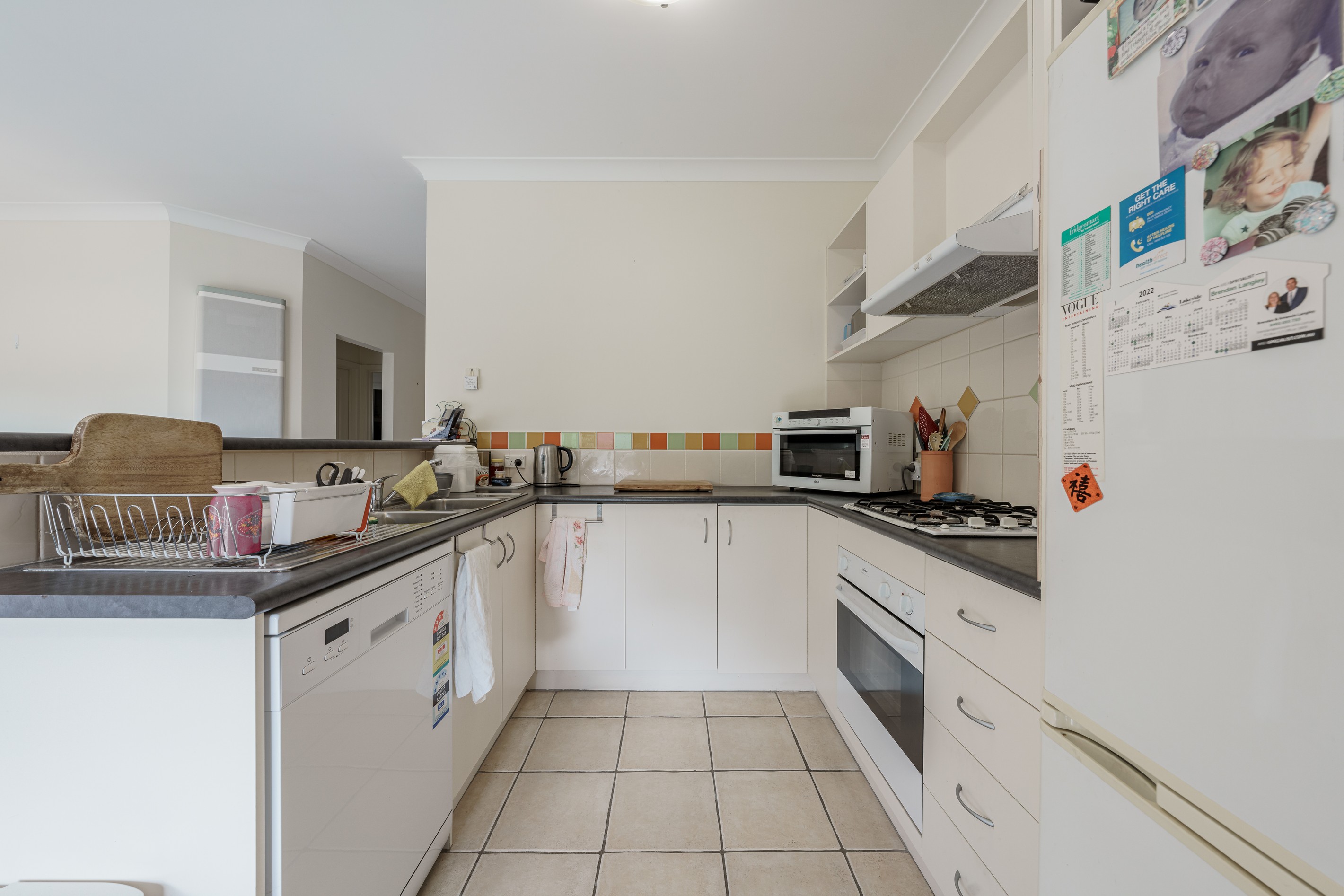 8 Honey Suckle Close, Pakenham, VIC 3810