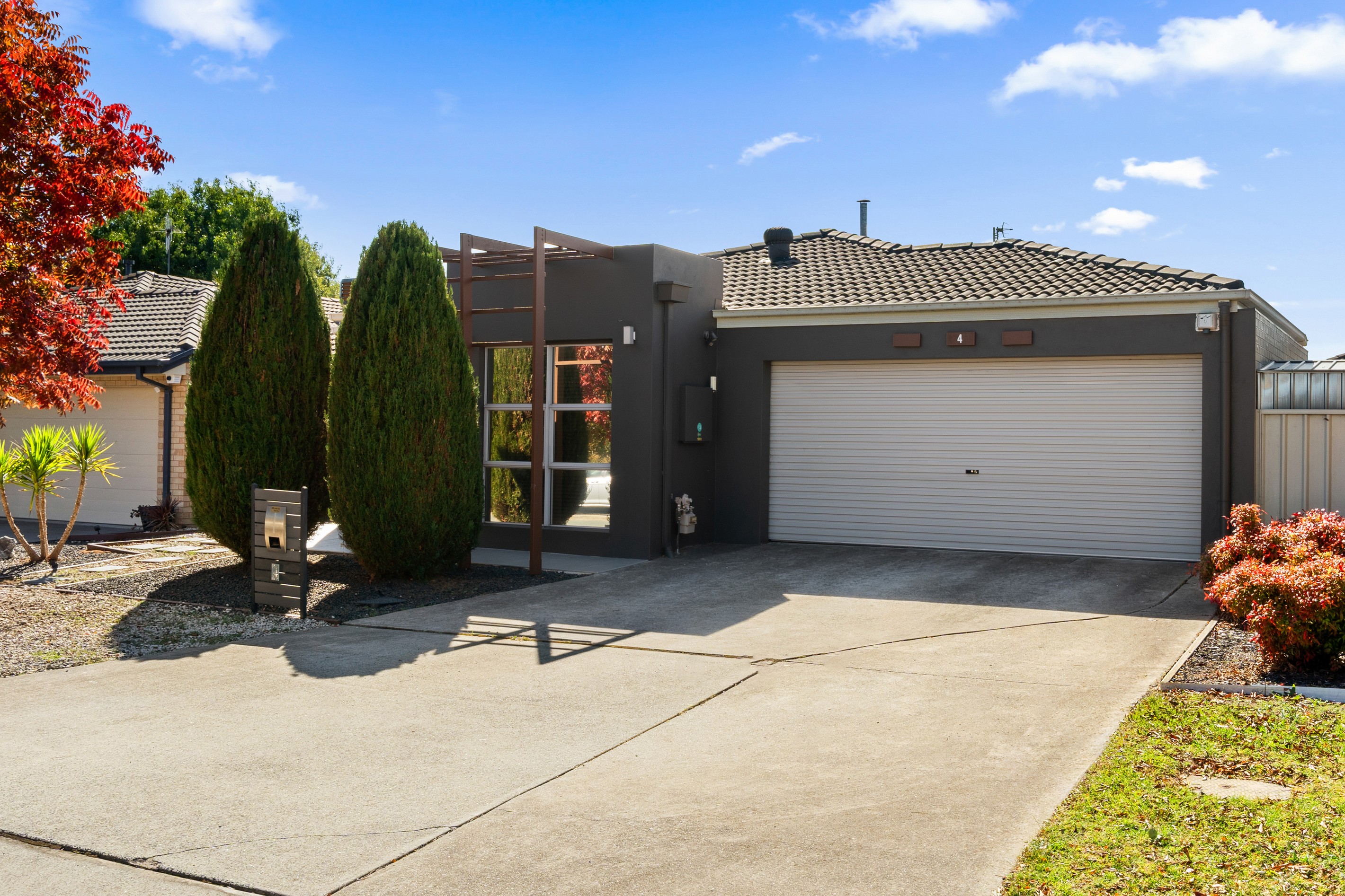 4 De Mole Street, Dunlop, ACT 2615