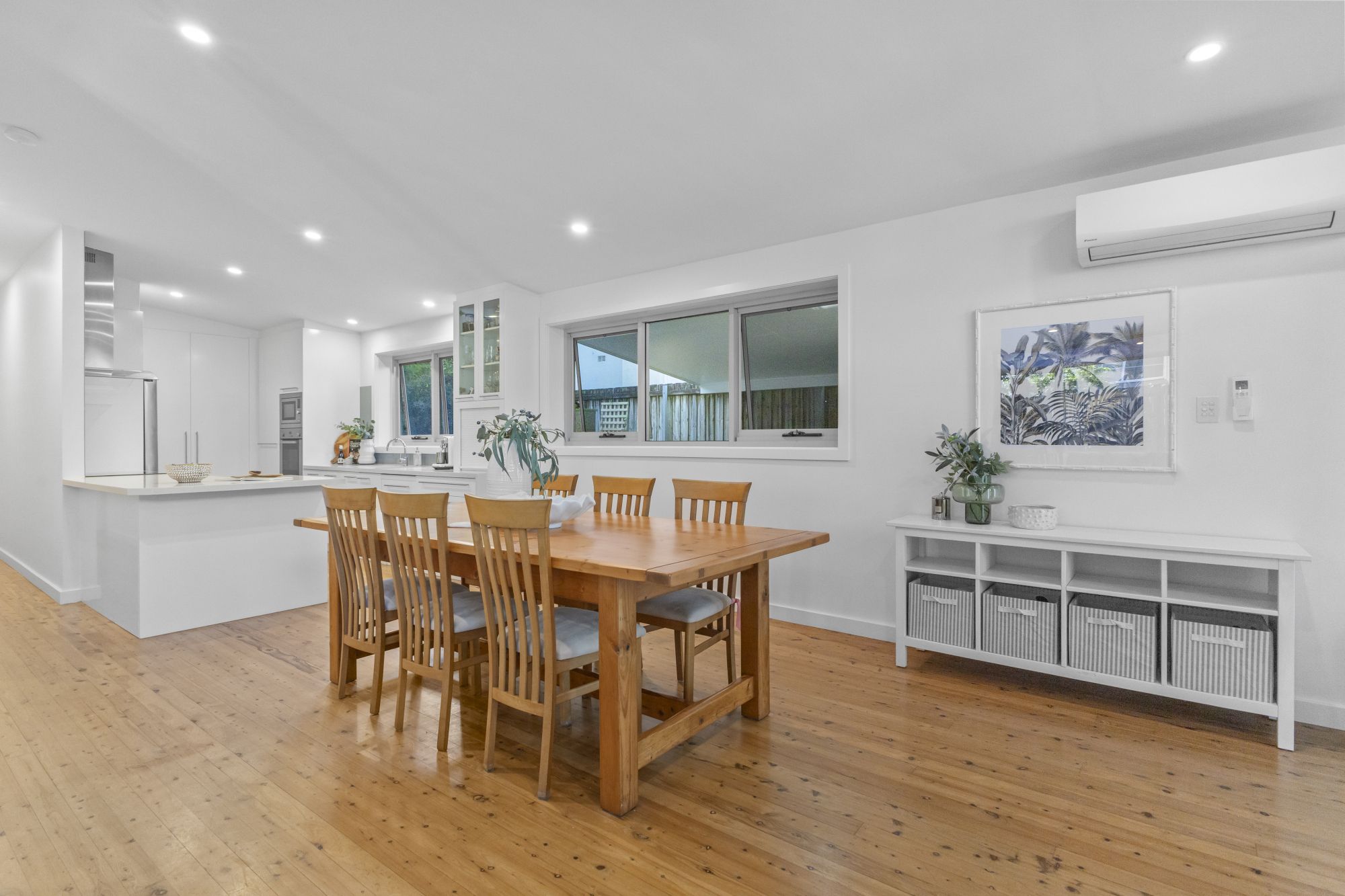18 Marillian Avenue — photo 5 of 13