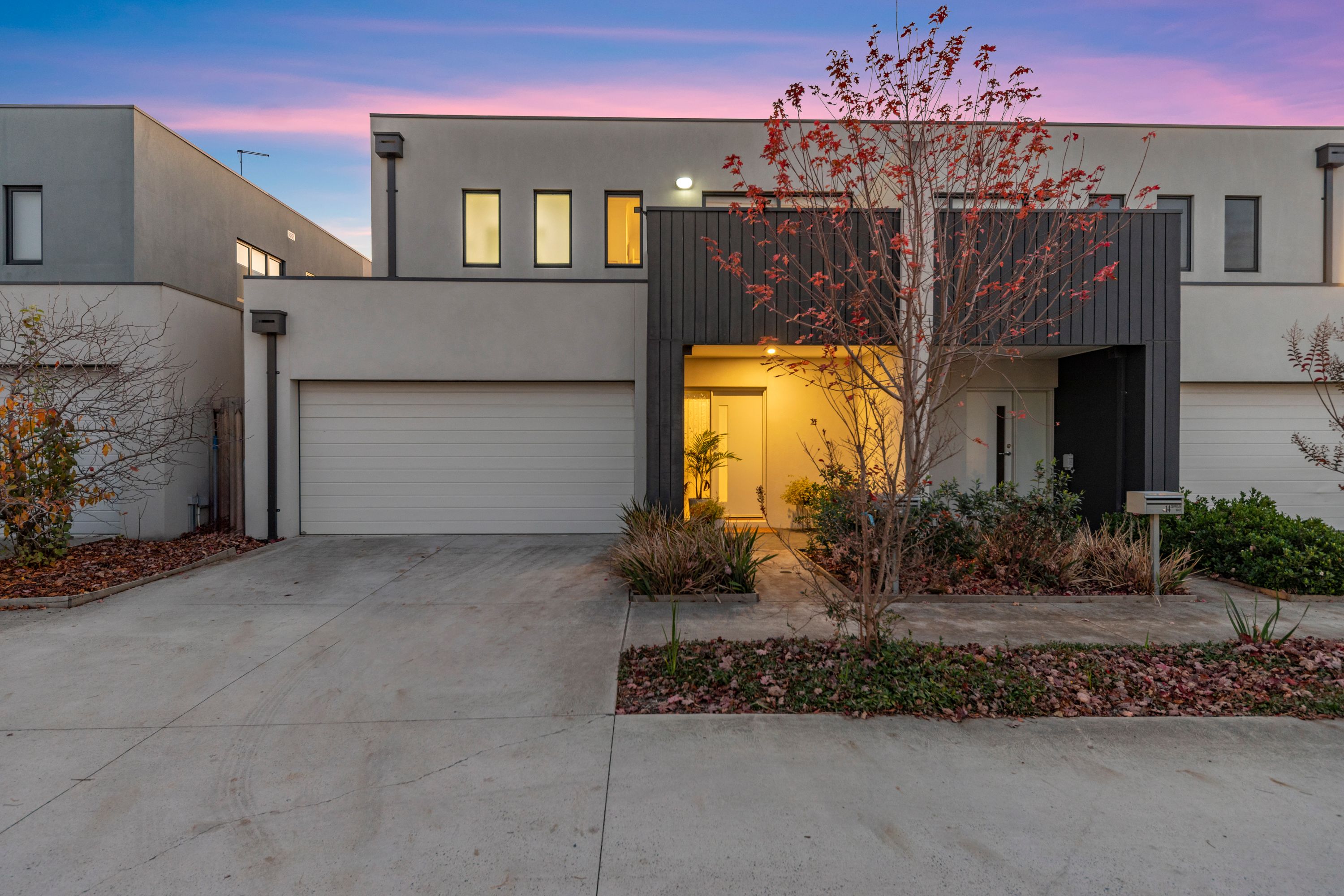 16 Zeppelin Way, Beaconsfield VIC 3807