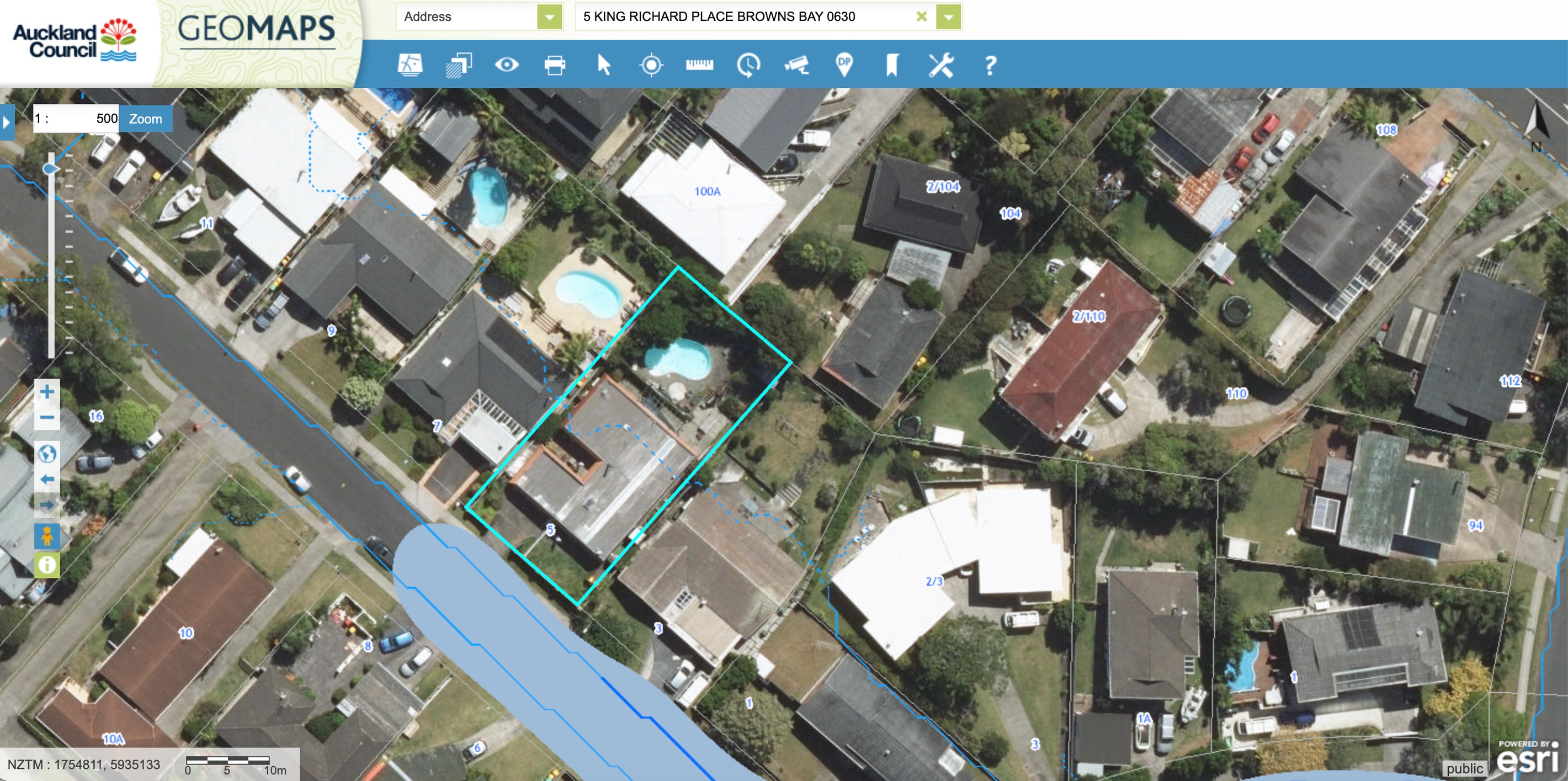 5 King Richard Place, Browns Bay, North Shore City