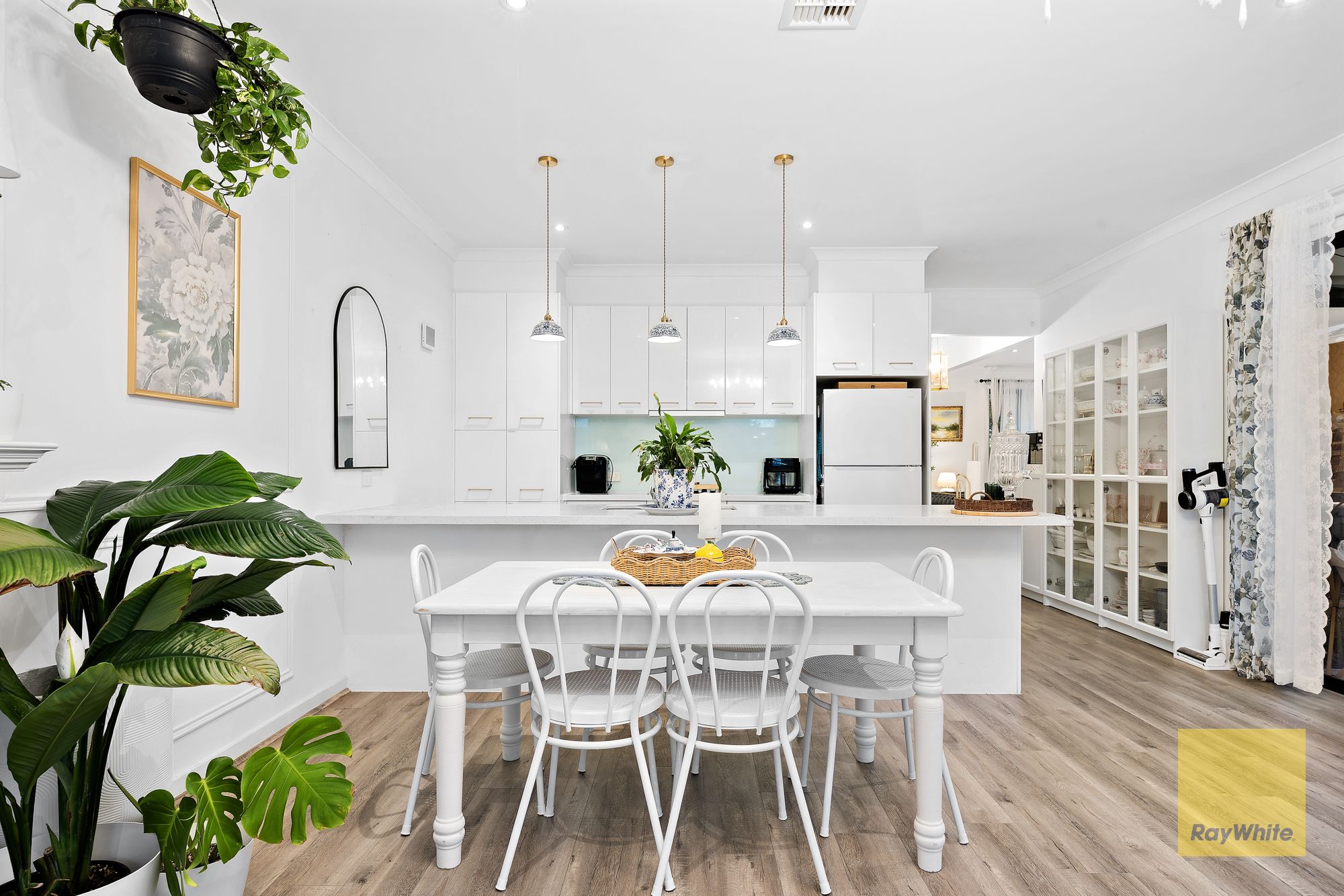 82 Signature Boulevard — photo 14 of 30