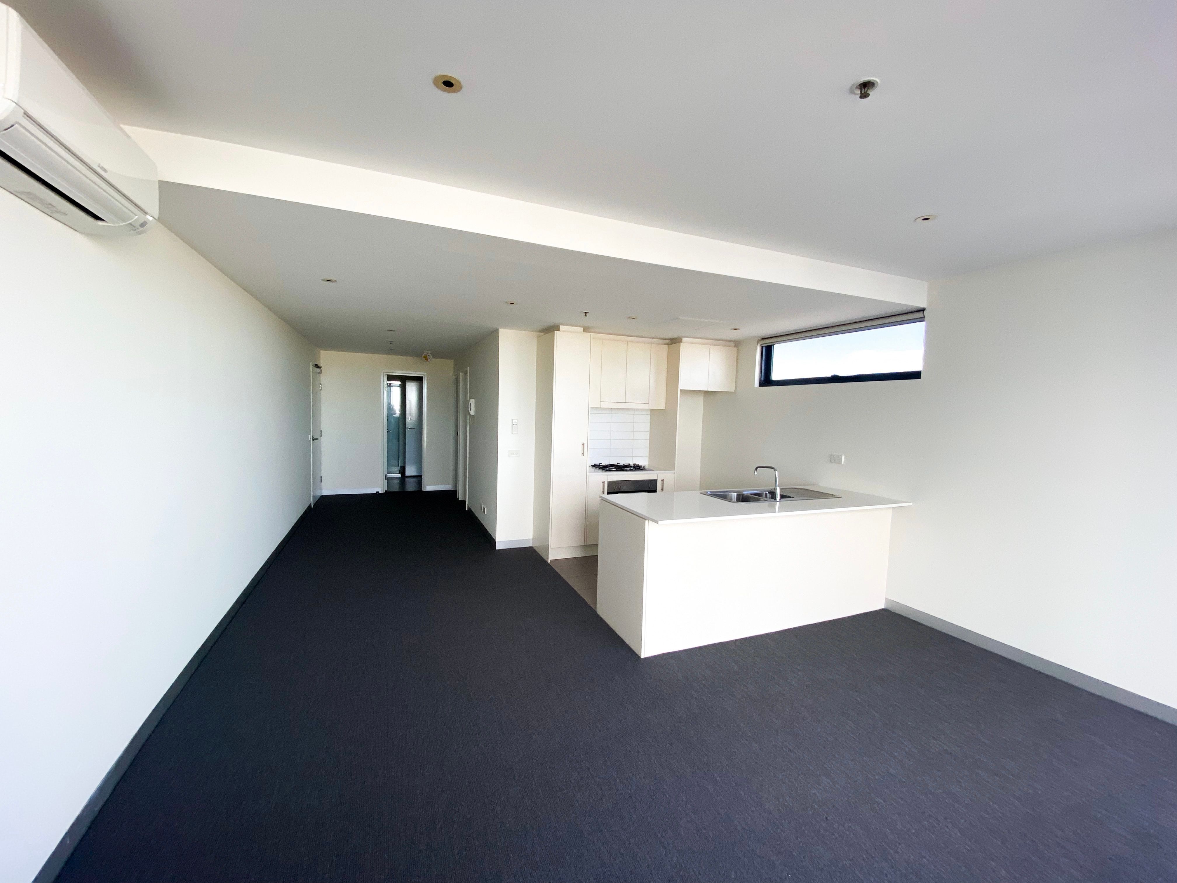 2402/109 Clarendon Street, Southbank, VIC 3006
