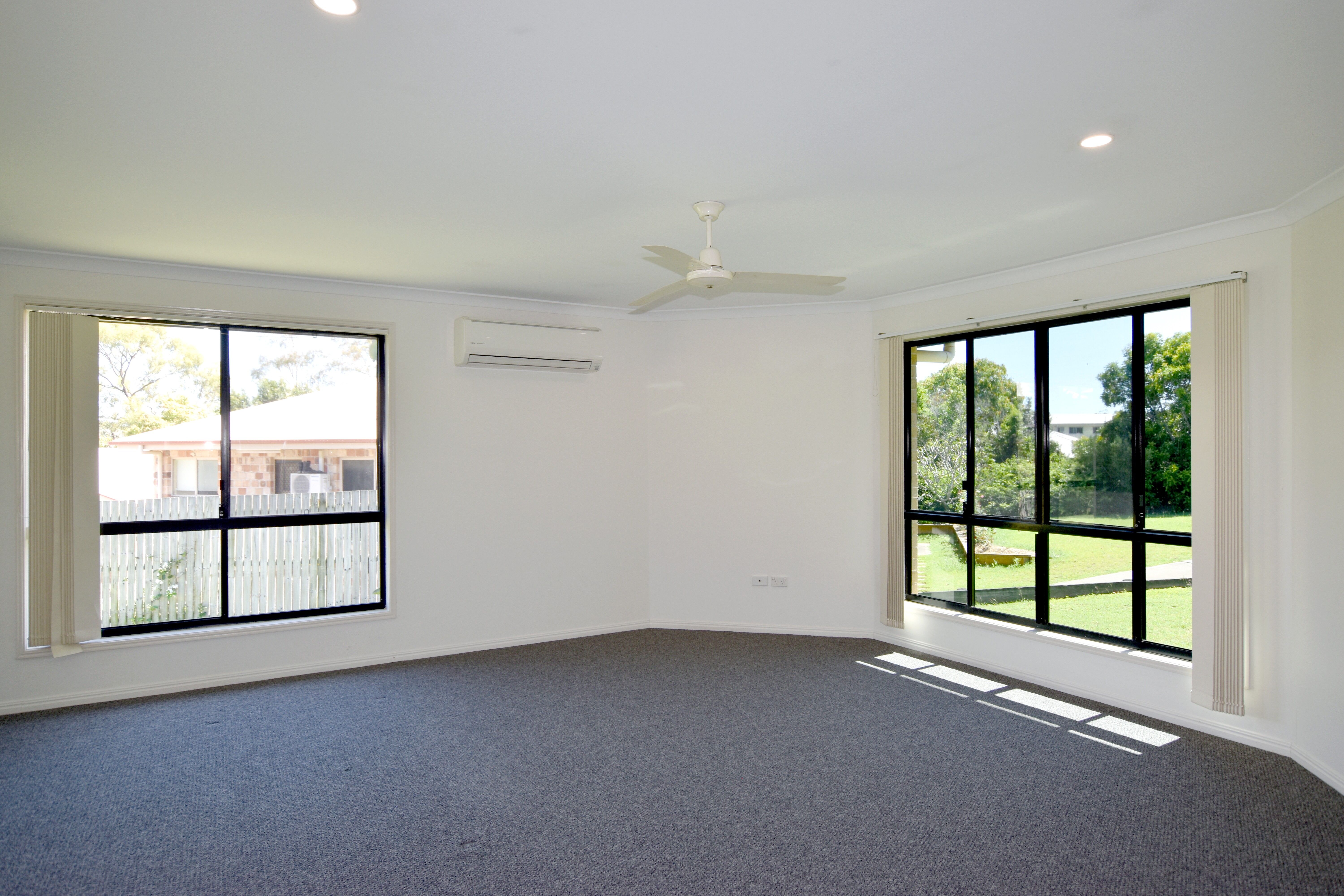 9 Viewpoint Way, New Auckland, QLD 4680