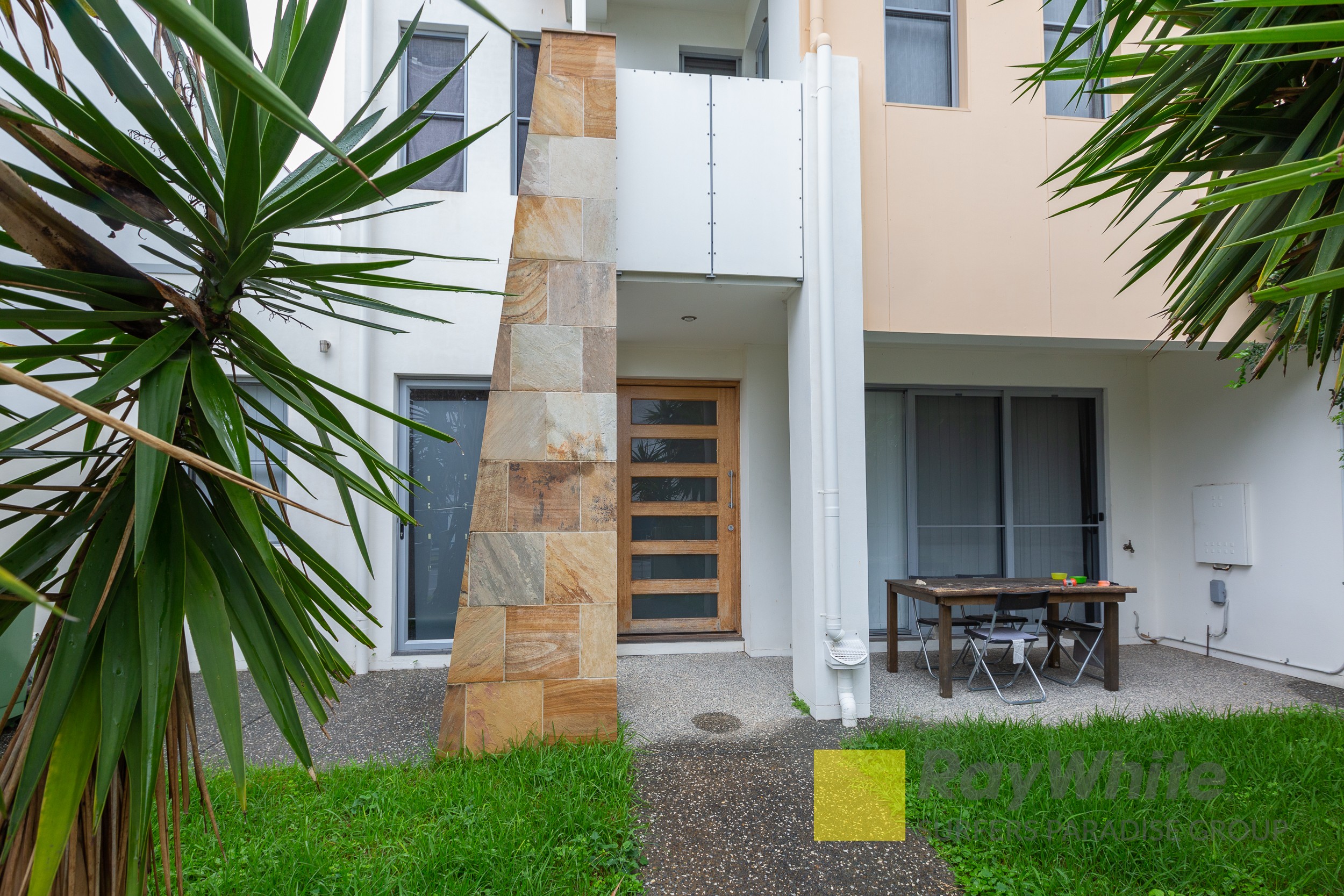 47 Sickle Avenue, Hope Island, QLD 4212