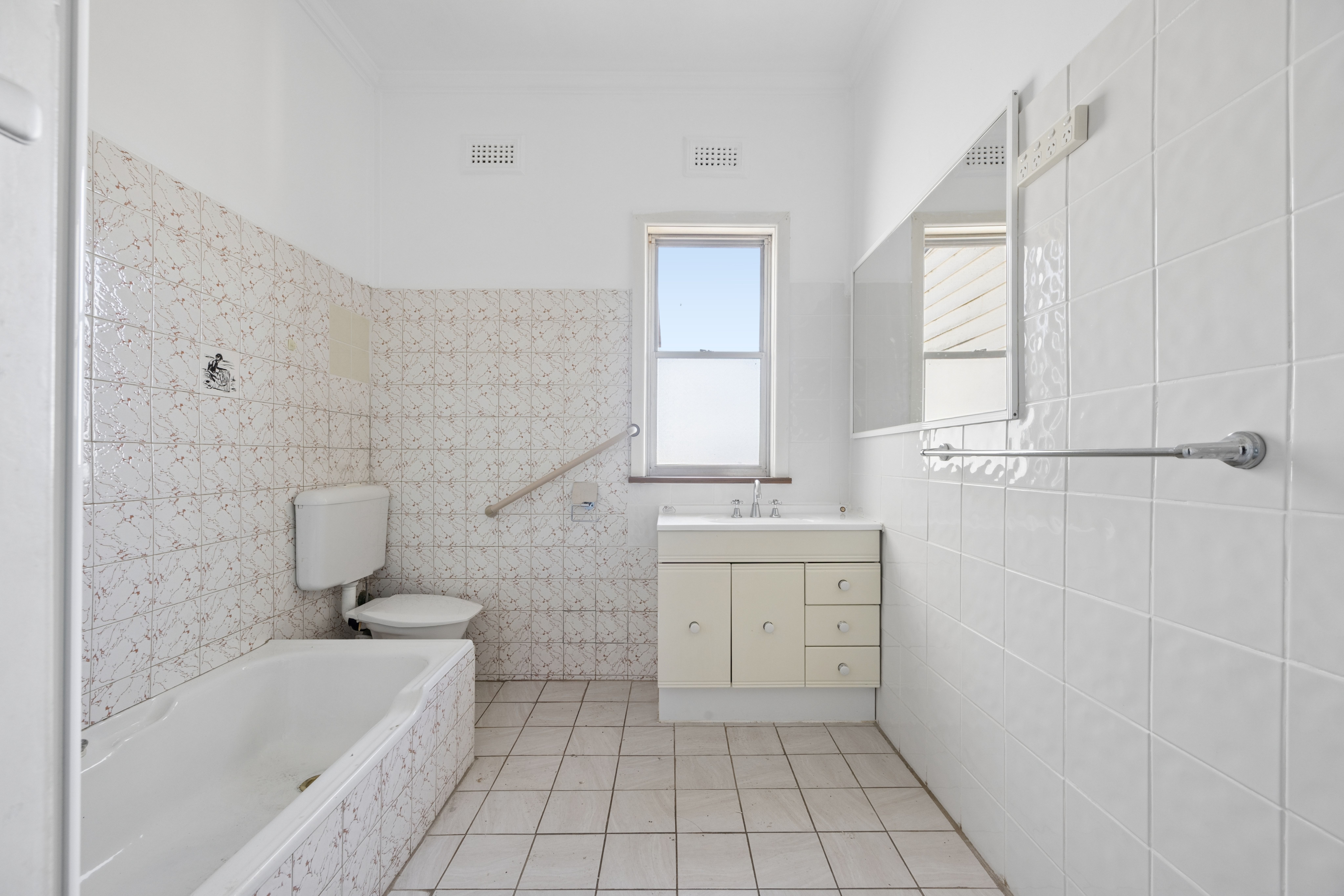 8 Lynch Street — photo 10 of 18