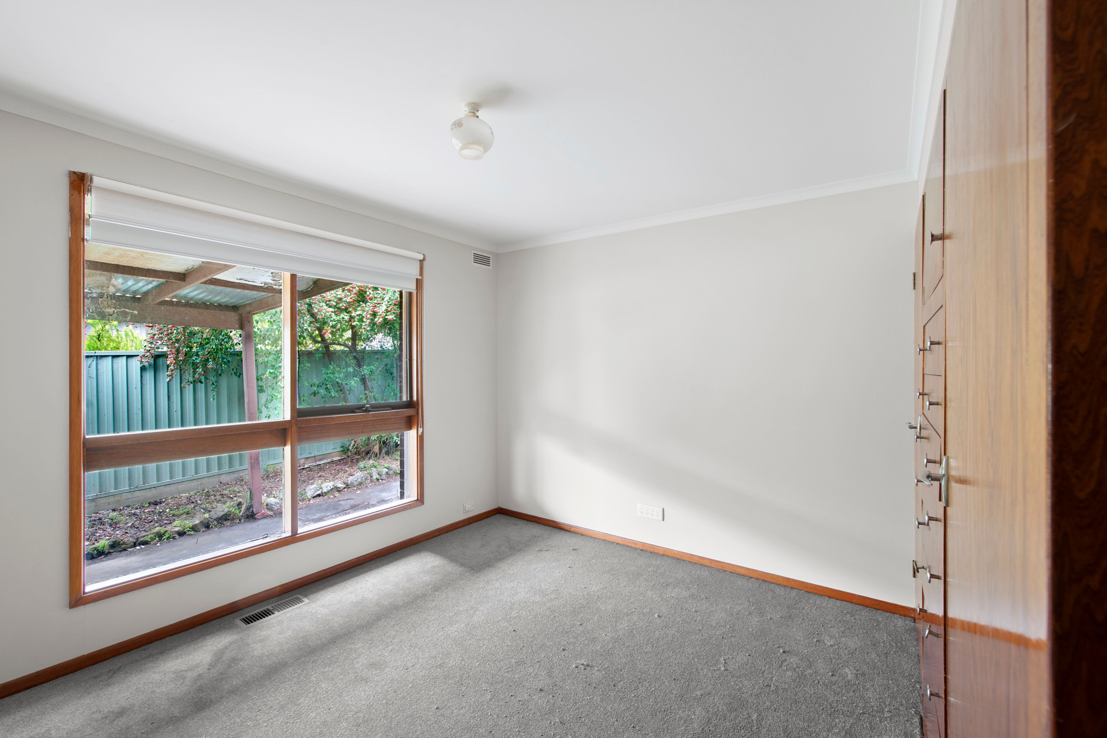 4 Carpenter Street — photo 6 of 11