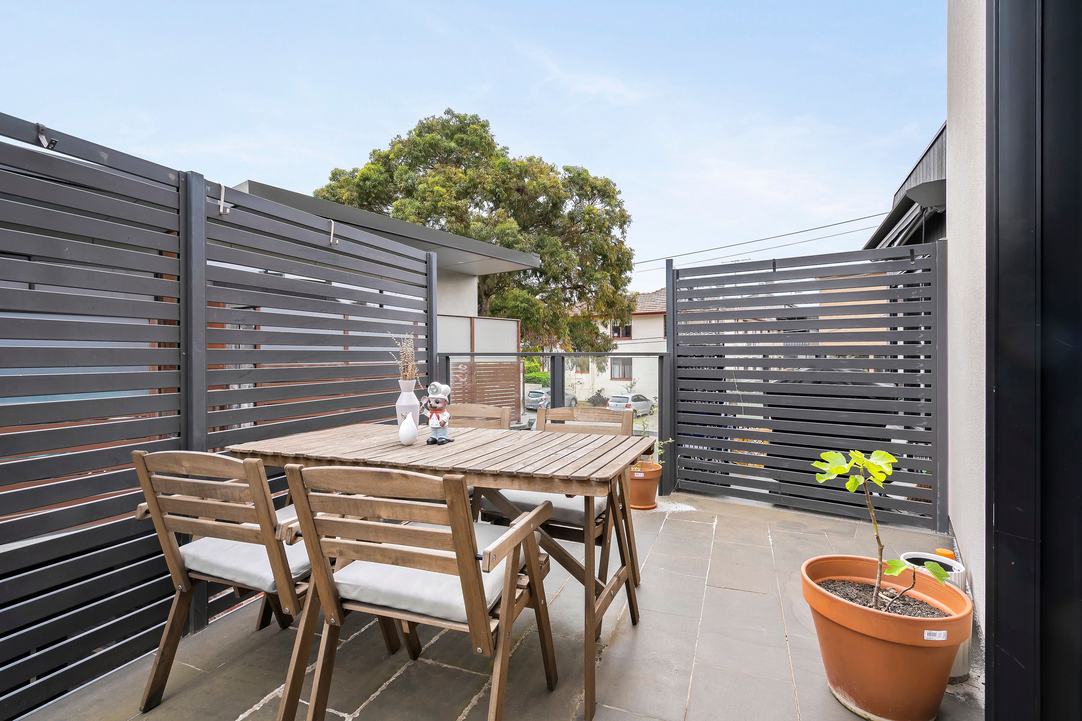 2/11 Barningham Street, Brunswick, VIC 3056 Townhouse for Sale Ray