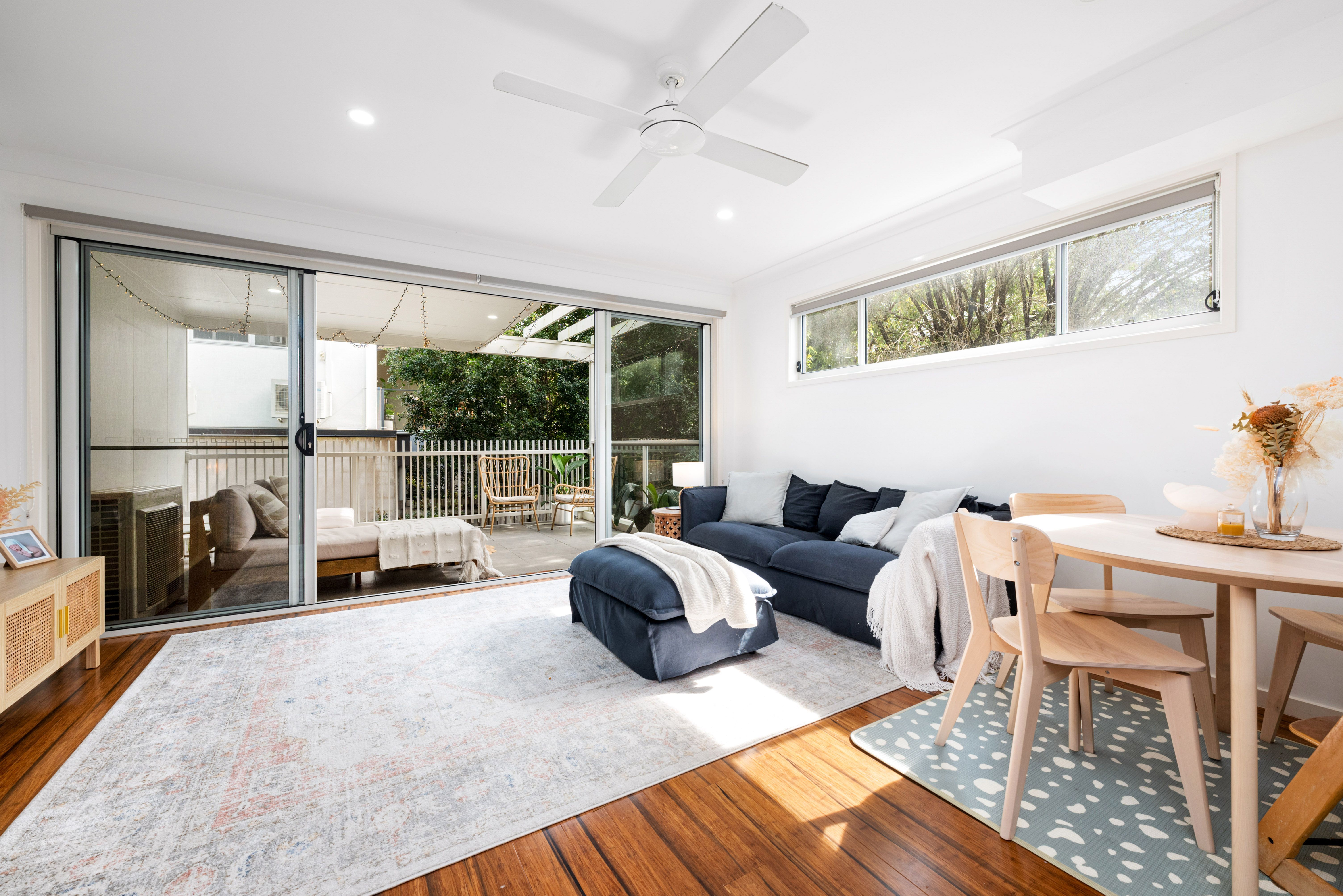 17 Pickwick Street, Cannon Hill QLD 4170