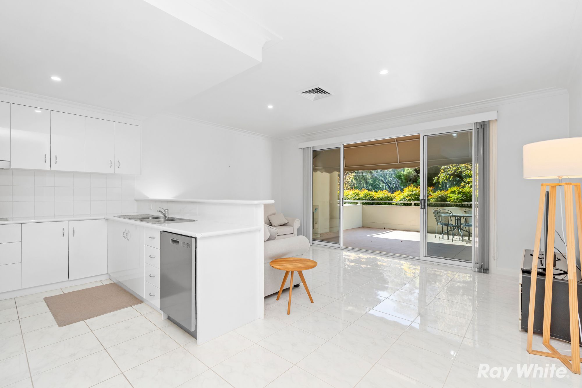 103/138 Tarcutta Street — photo 5 of 23
