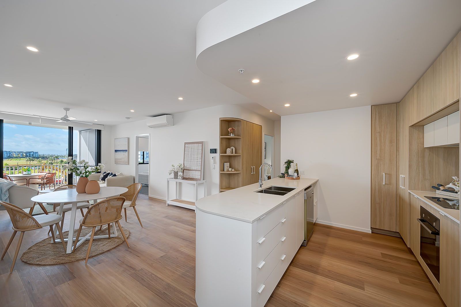 305/7 Little Grey Court — photo 6 of 15