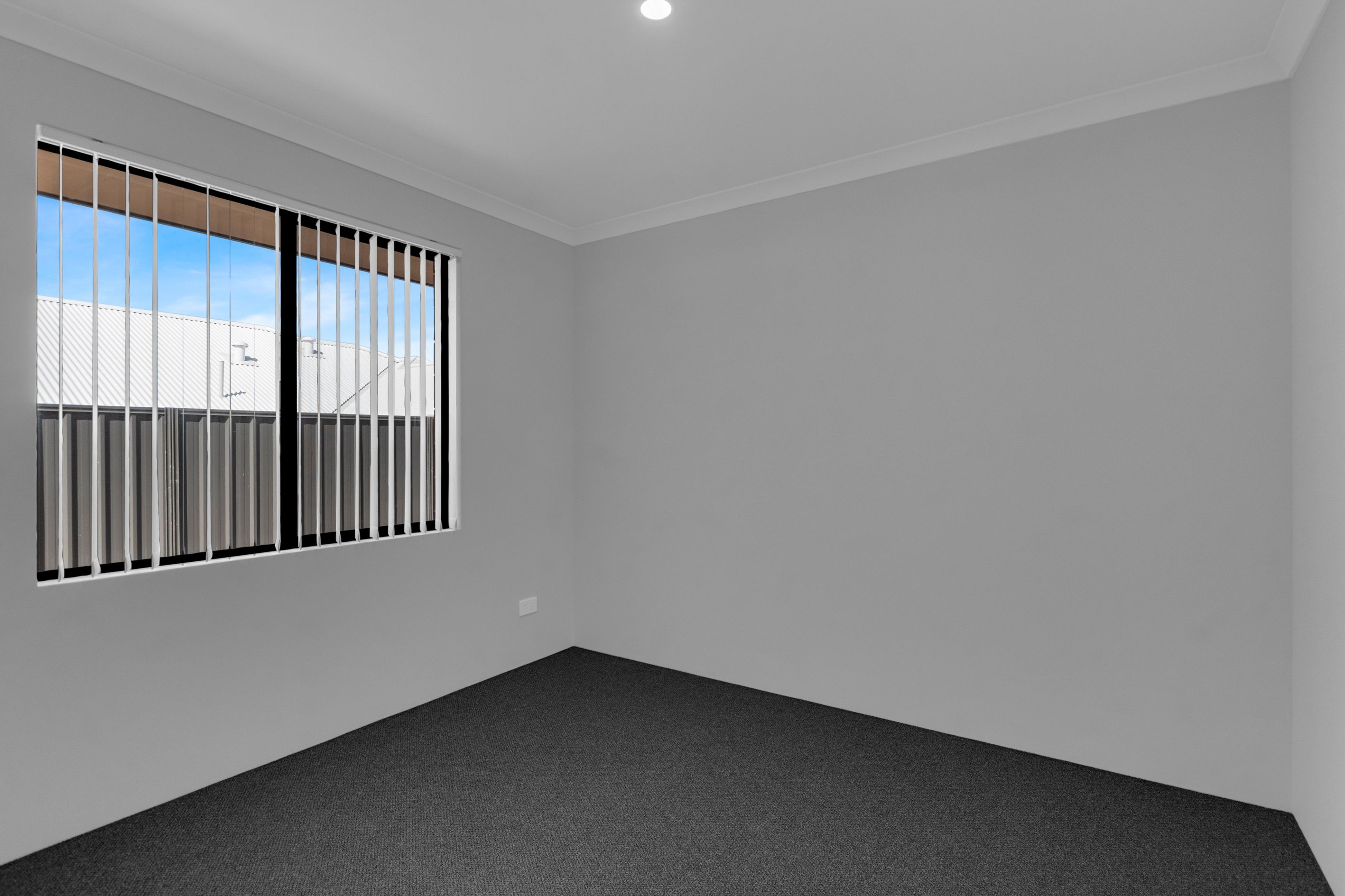 4 Taylor Mews — photo 11 of 16