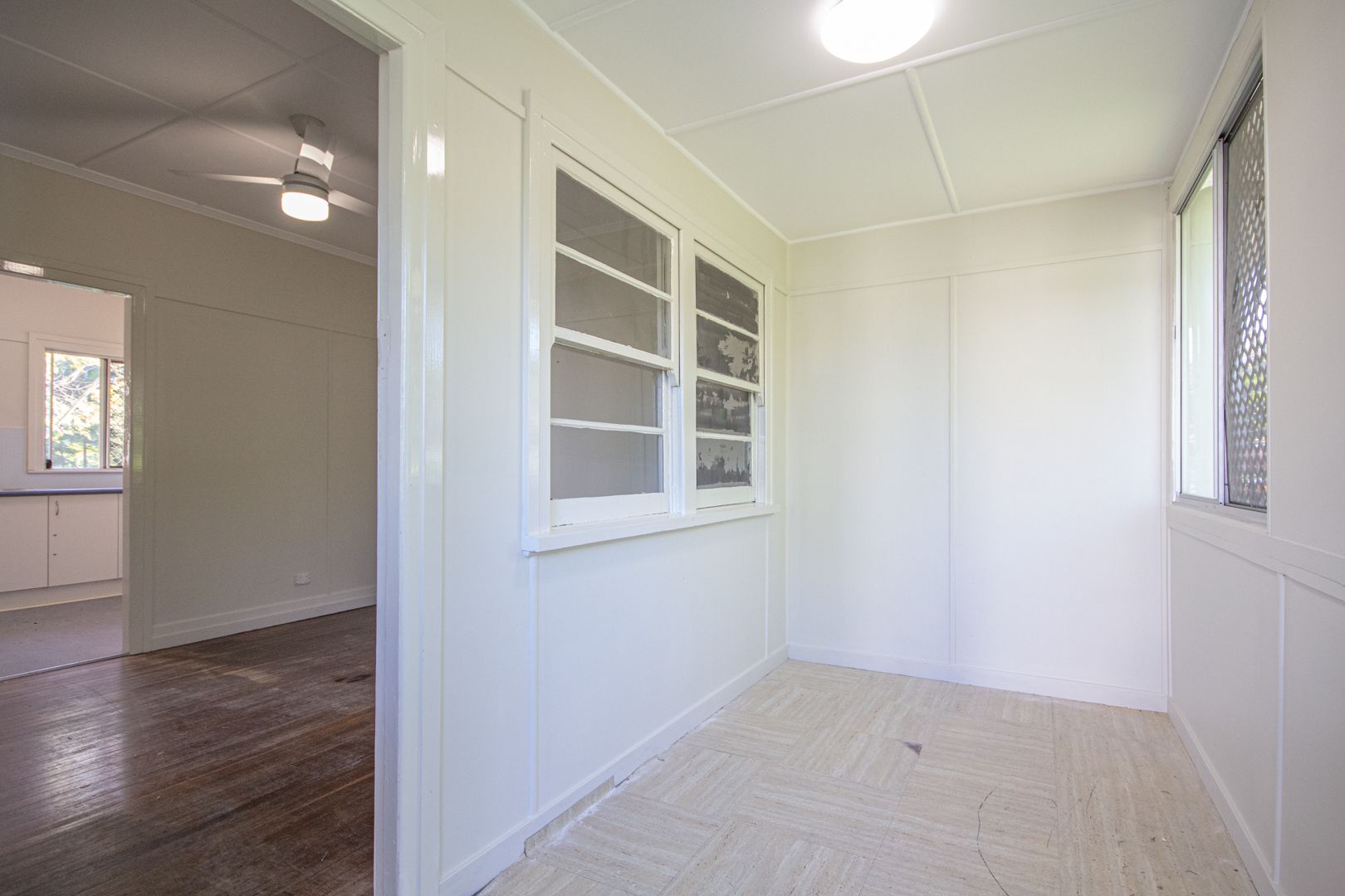 324 Nursery Road, Holland Park, QLD 4121