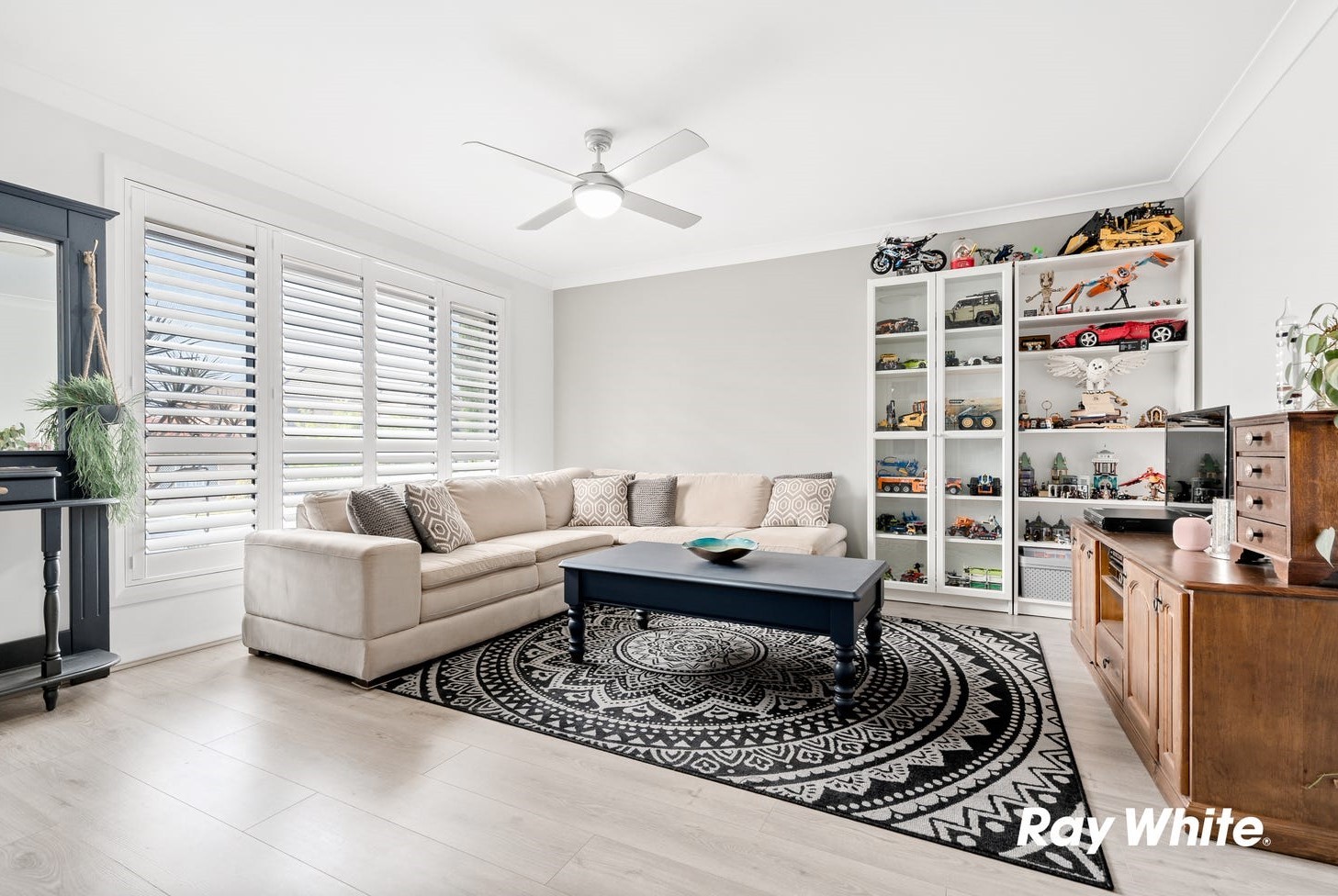 84 Lilydale Drive, Woodcroft, NSW 2767