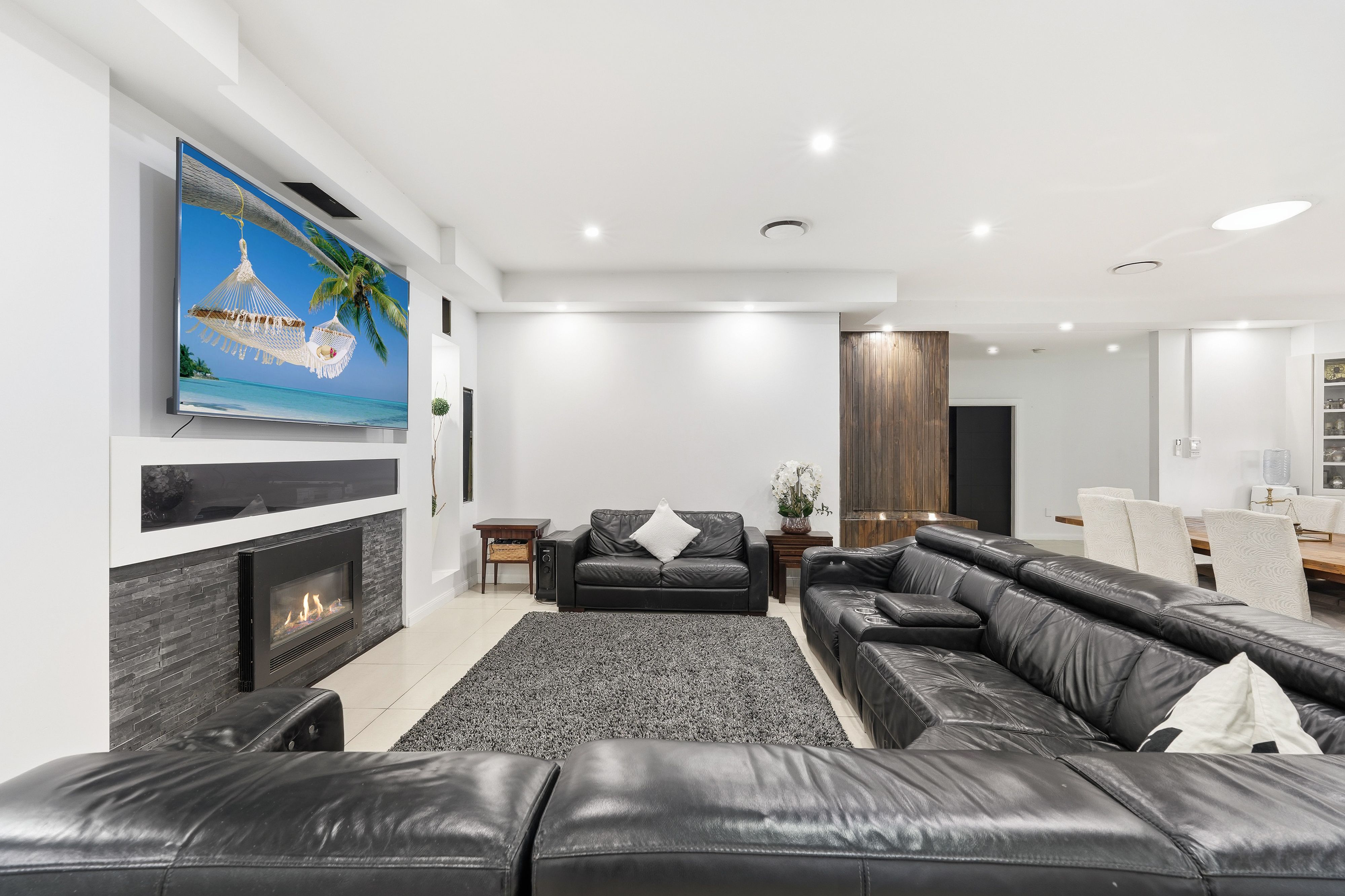 50 Willowdene Avenue — photo 11 of 30
