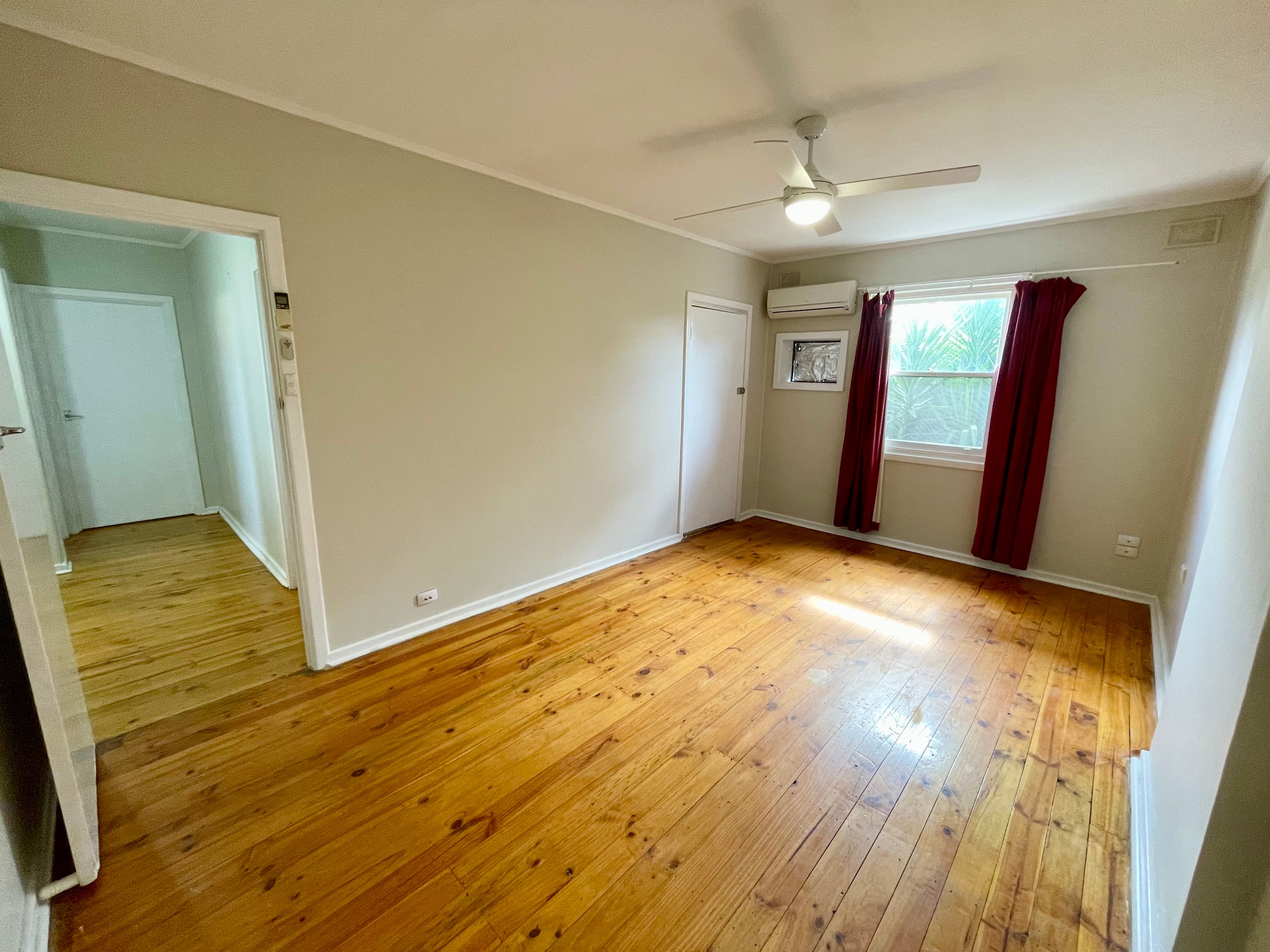 11 Heward Street — photo 2 of 11