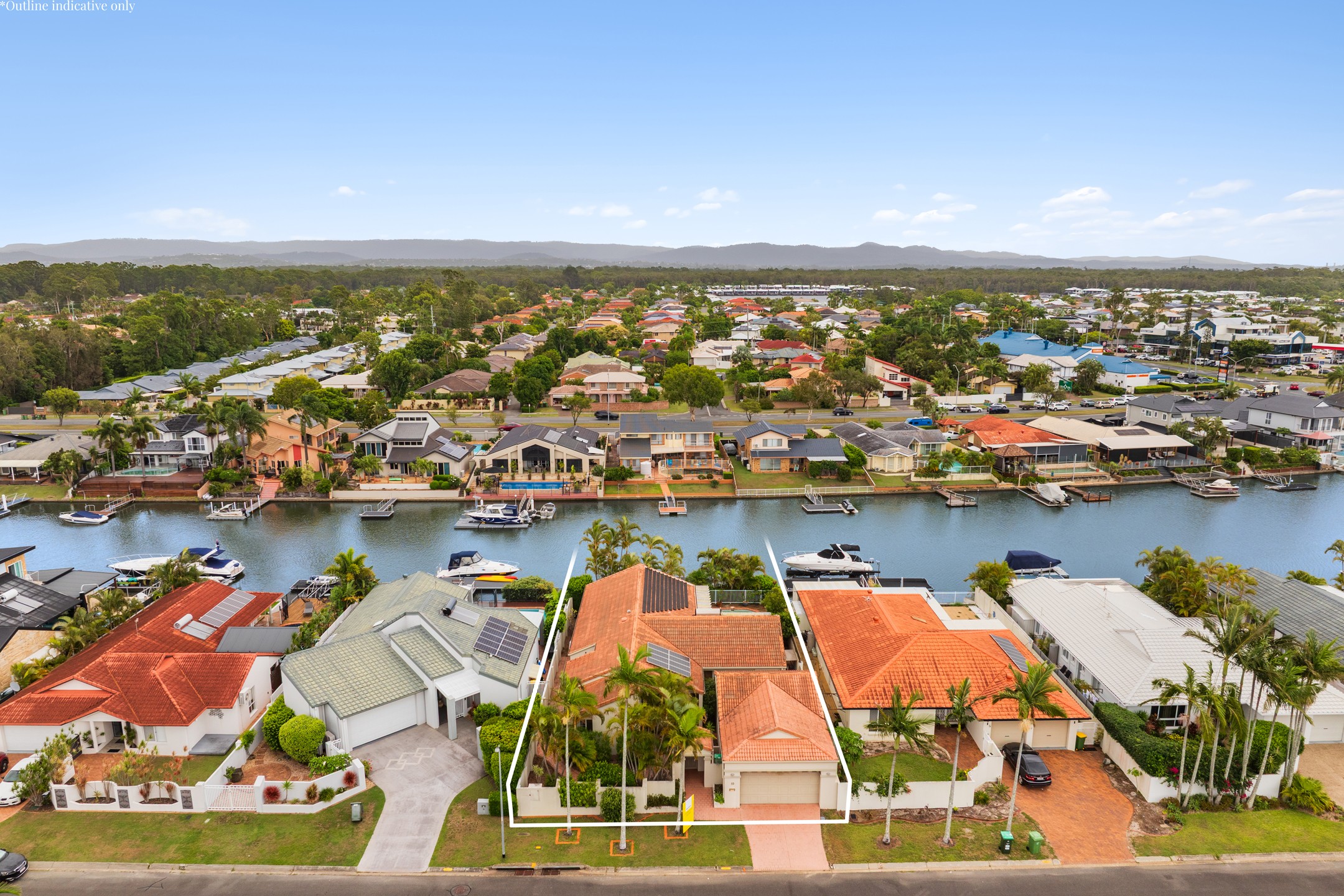 89 Pebble Beach Drive, Runaway Bay, QLD 4216