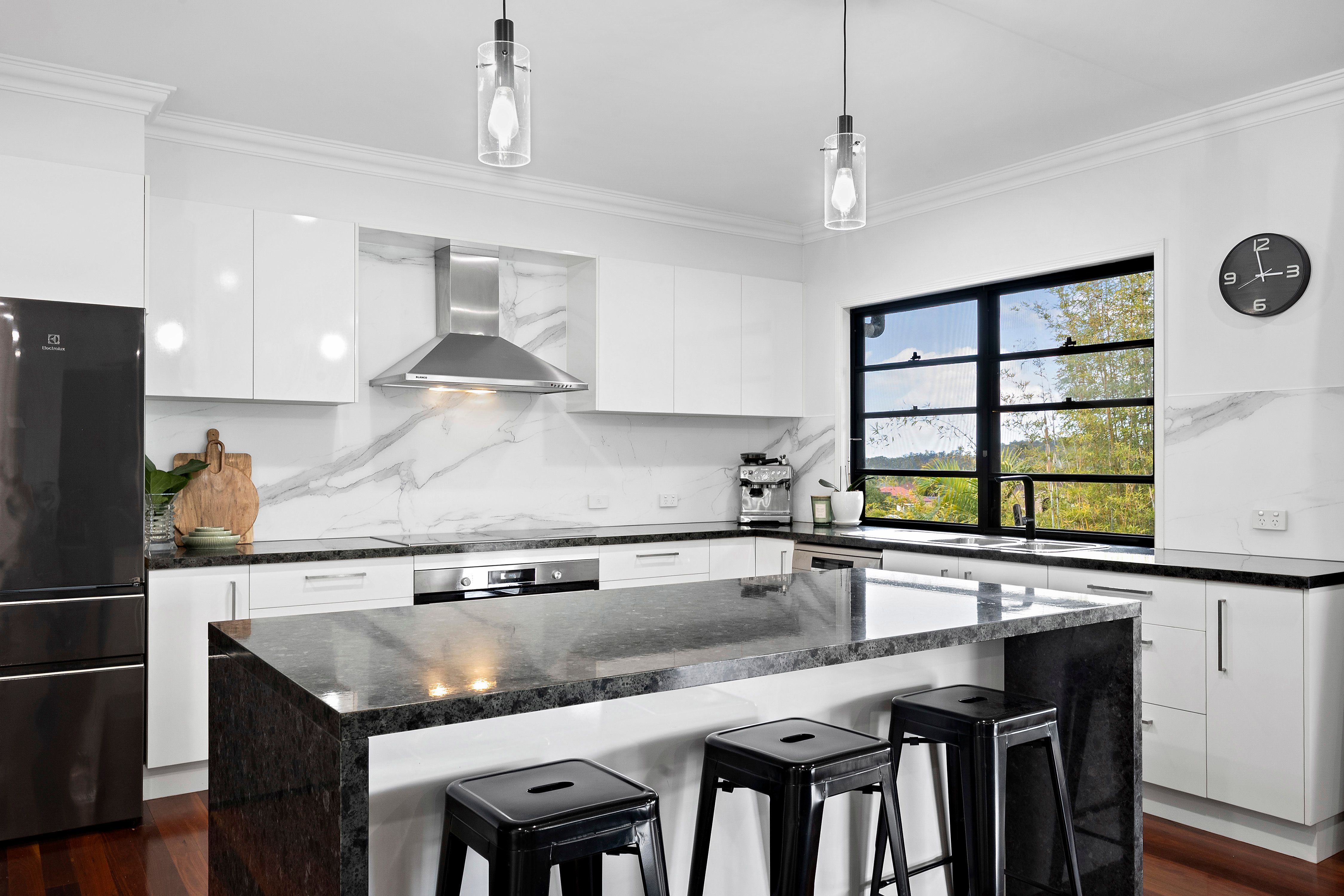 24 Ferndale Place — photo 7 of 25