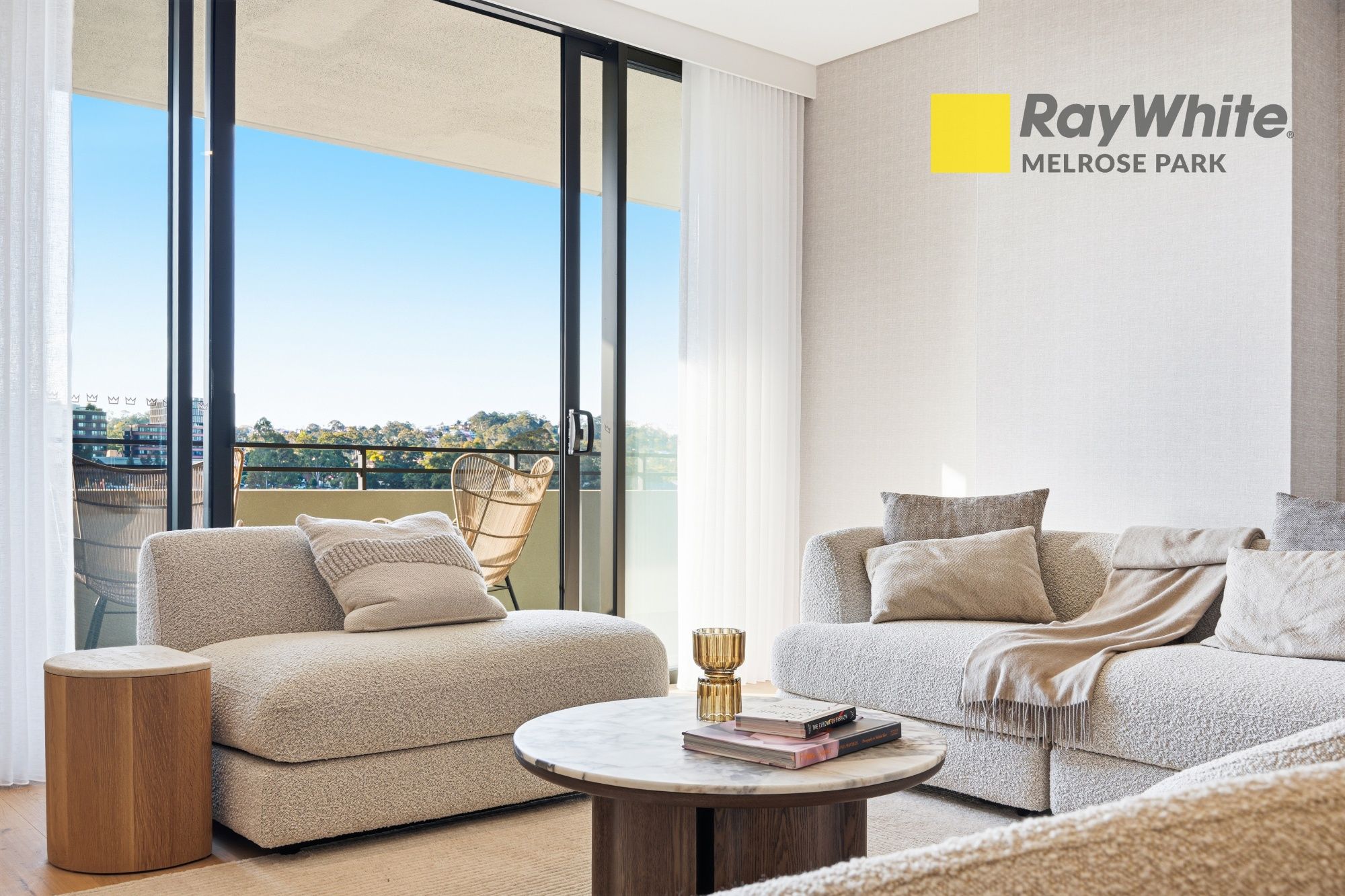 Brand NEW| Melrose Central| Luxury Living| Unbeatable Connectivity — photo 10 of 13