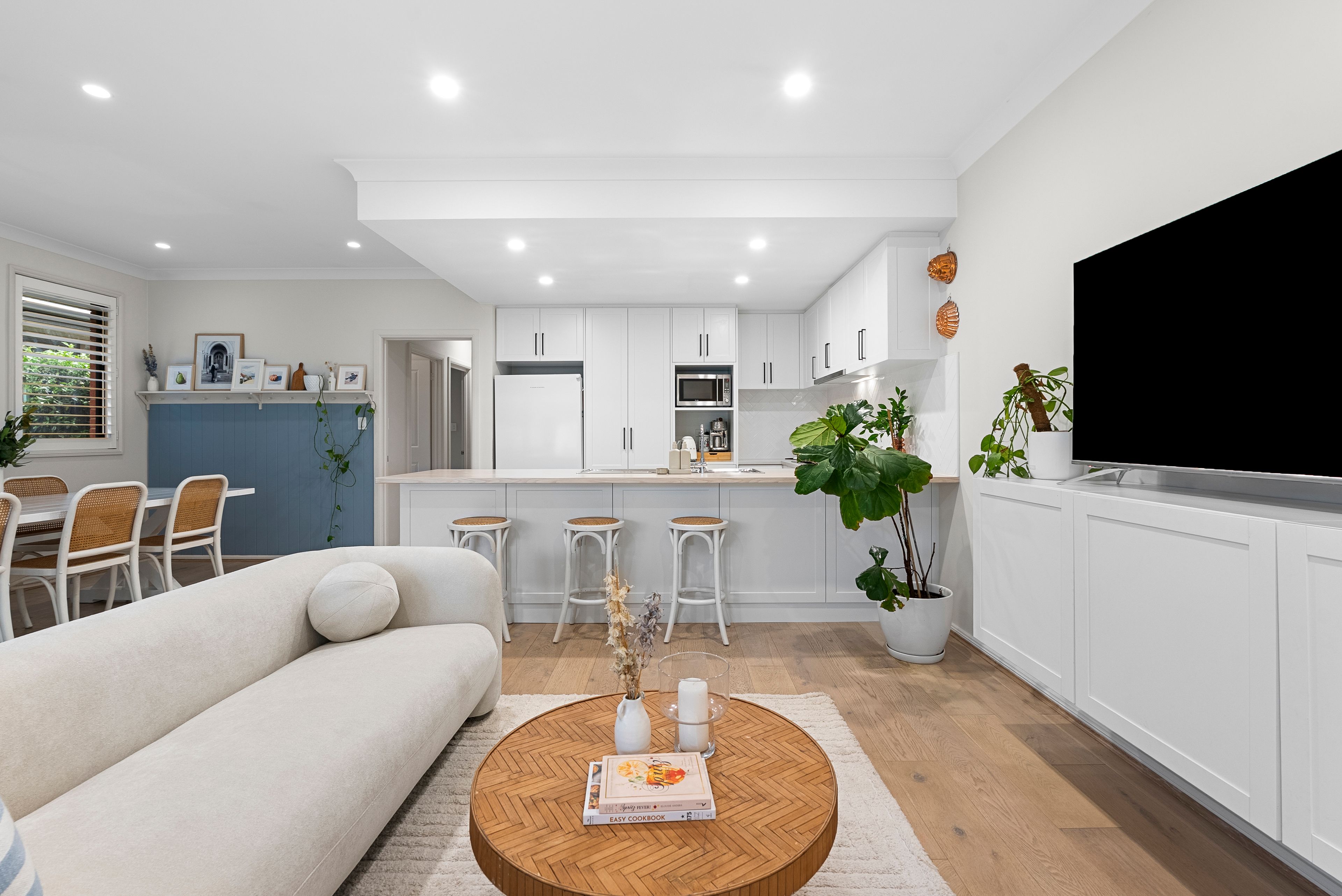 13A Fiscom Avenue — photo 10 of 23