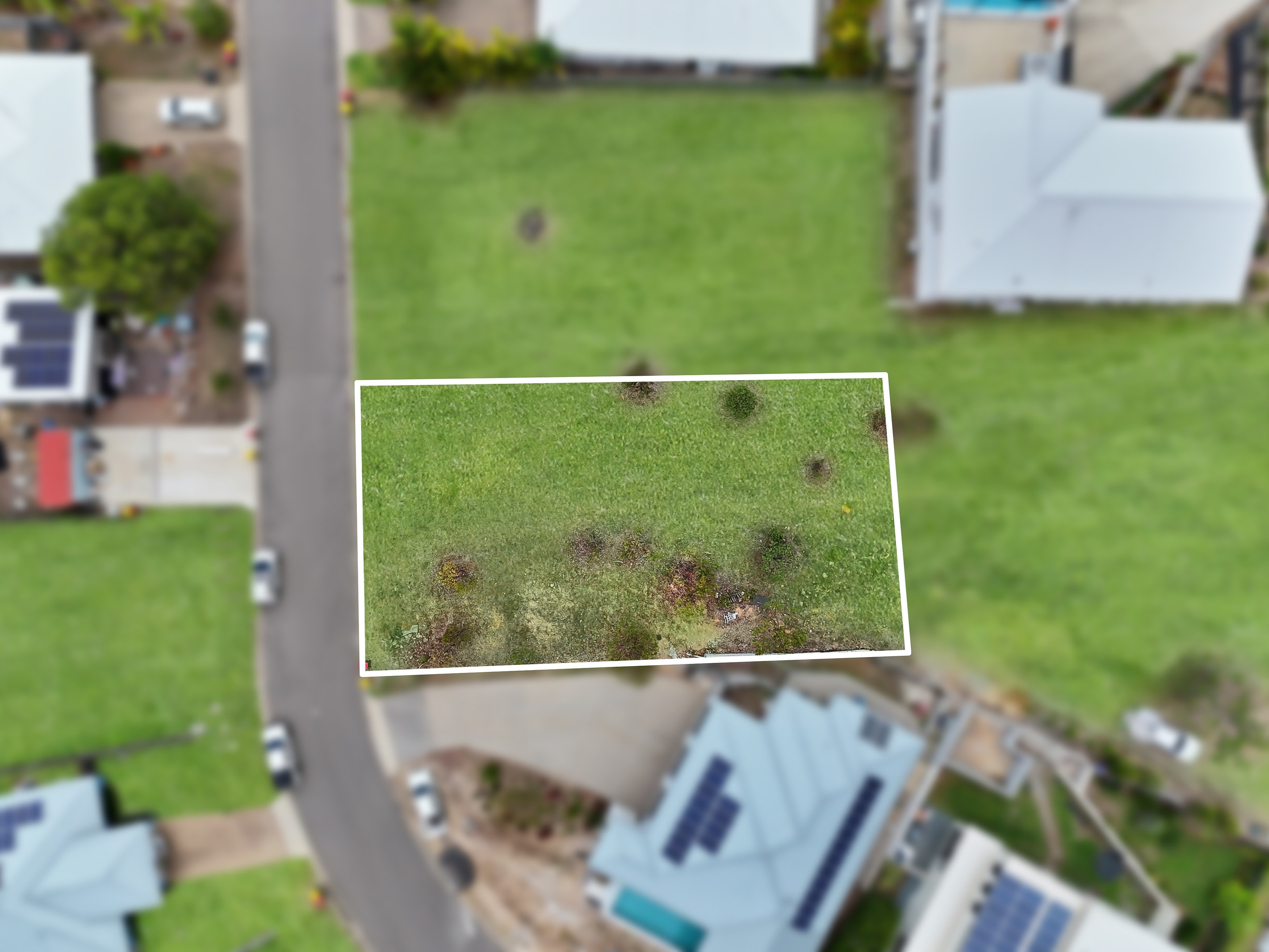 18 Deedes Crescent, Bushland Beach, QLD 4818