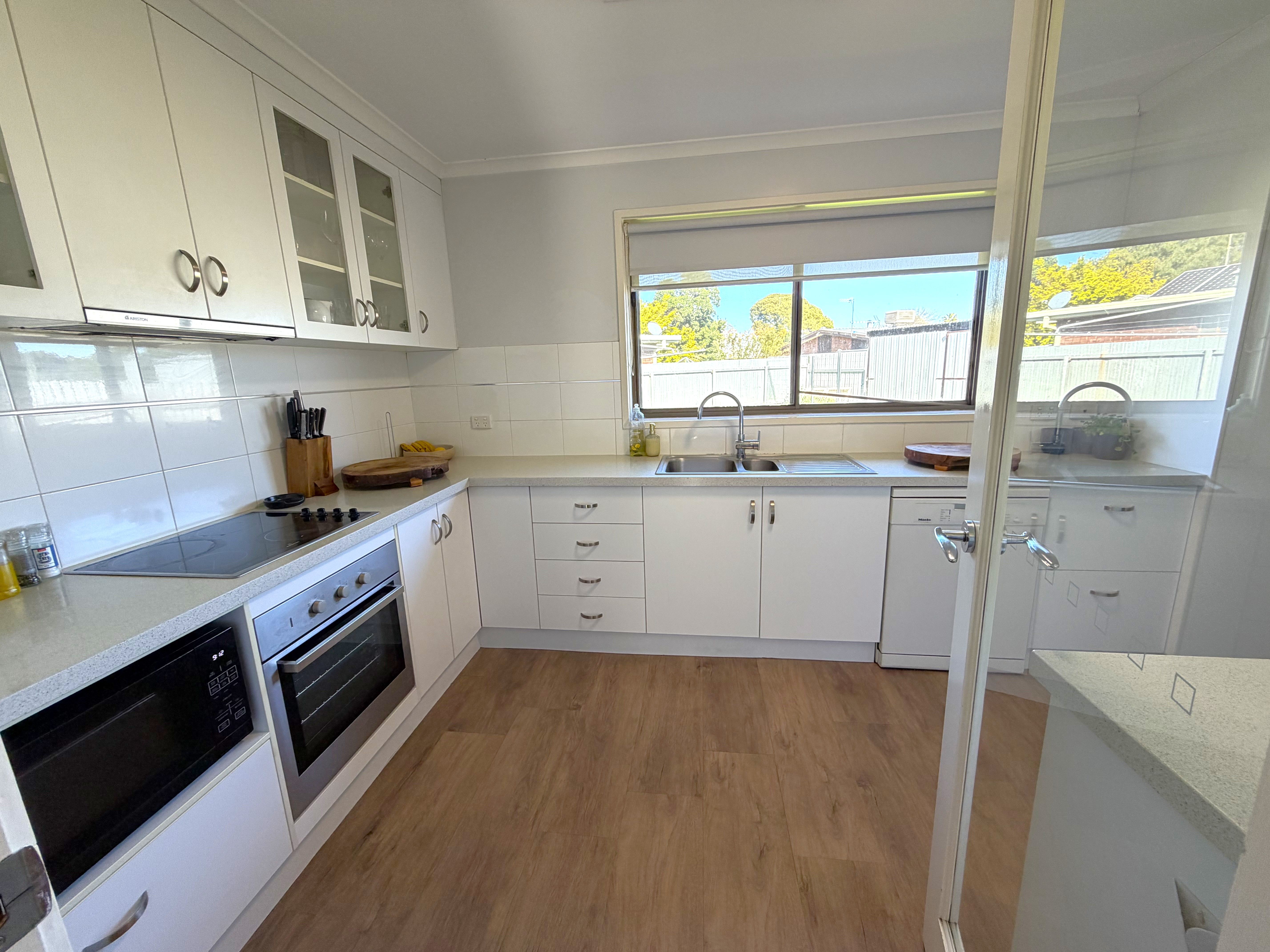 15 Gillespie Court — photo 3 of 10