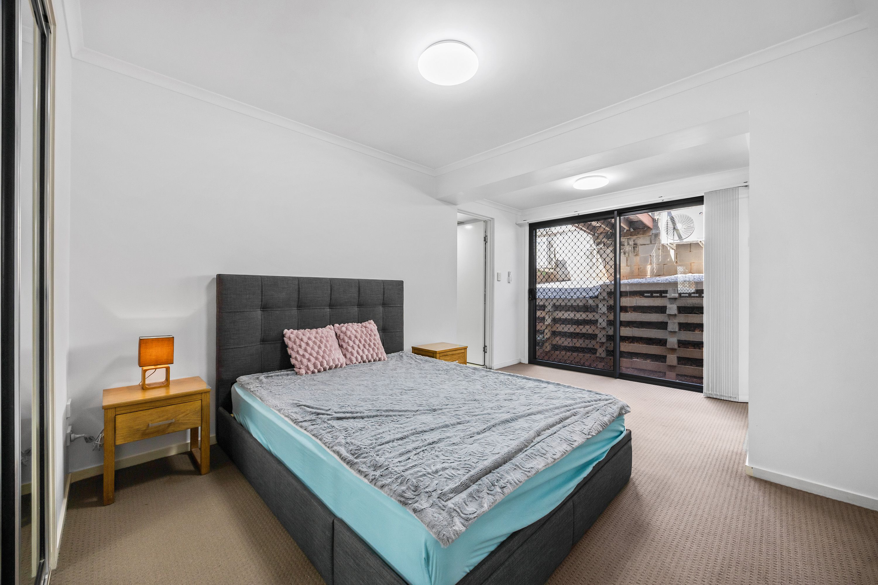 14/24 Kent Street — photo 4 of 9