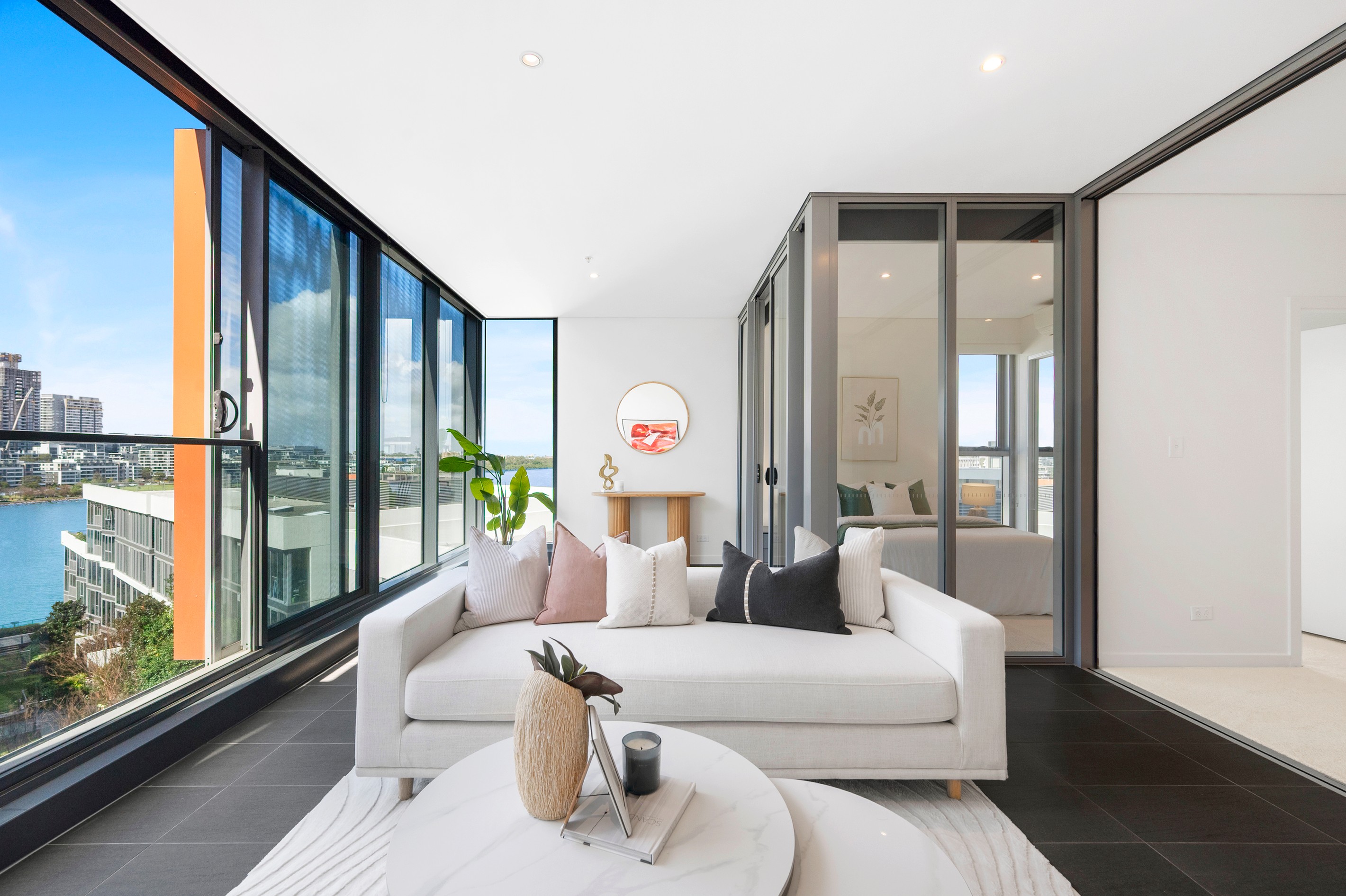 909/18 Footbridge Boulevard, Wentworth Point, NSW 2127