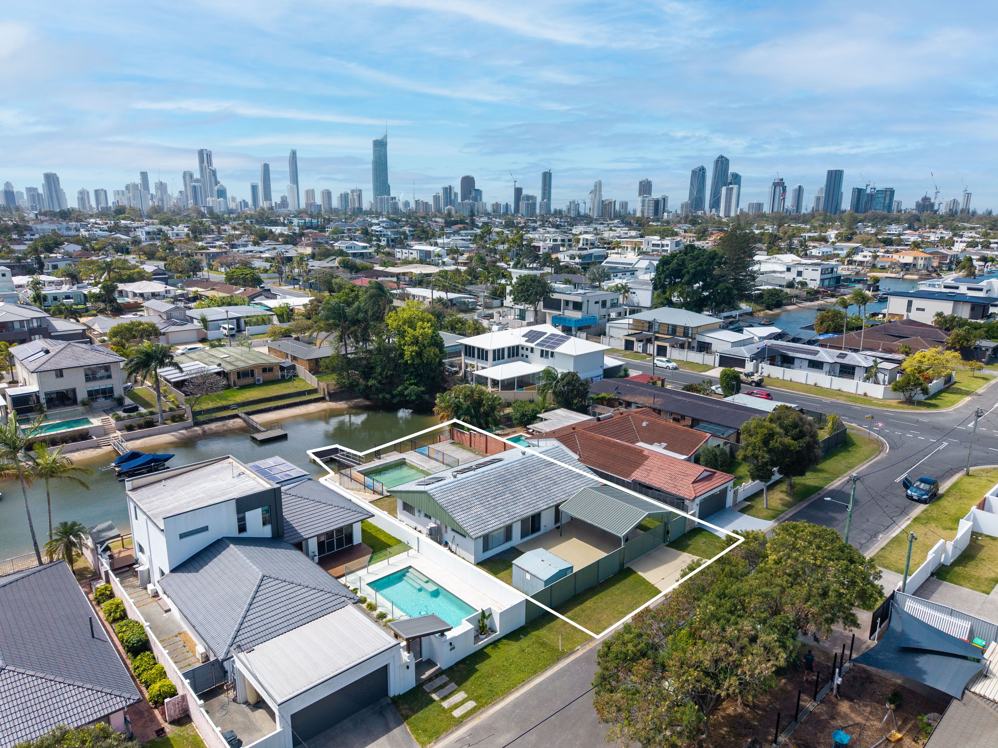 3 Buena Vista Court — photo from Ray White Broadbeach