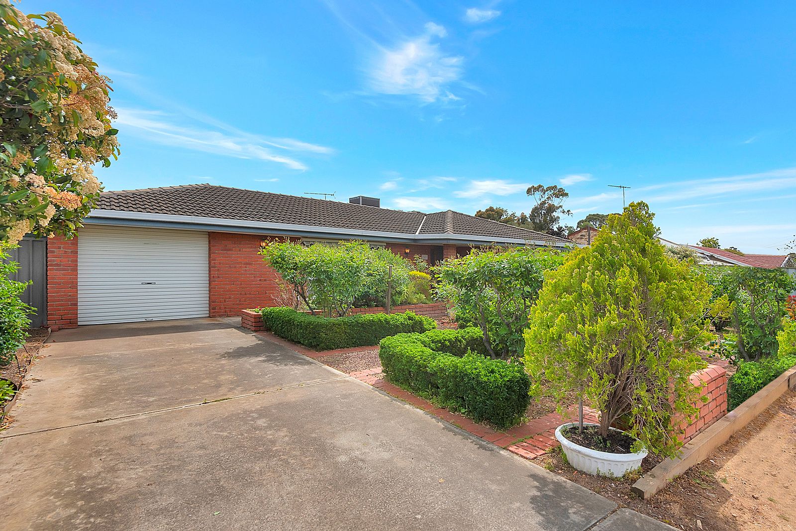 27 Gawler Terrace, Gawler South, SA 5118 Sold House Ray White