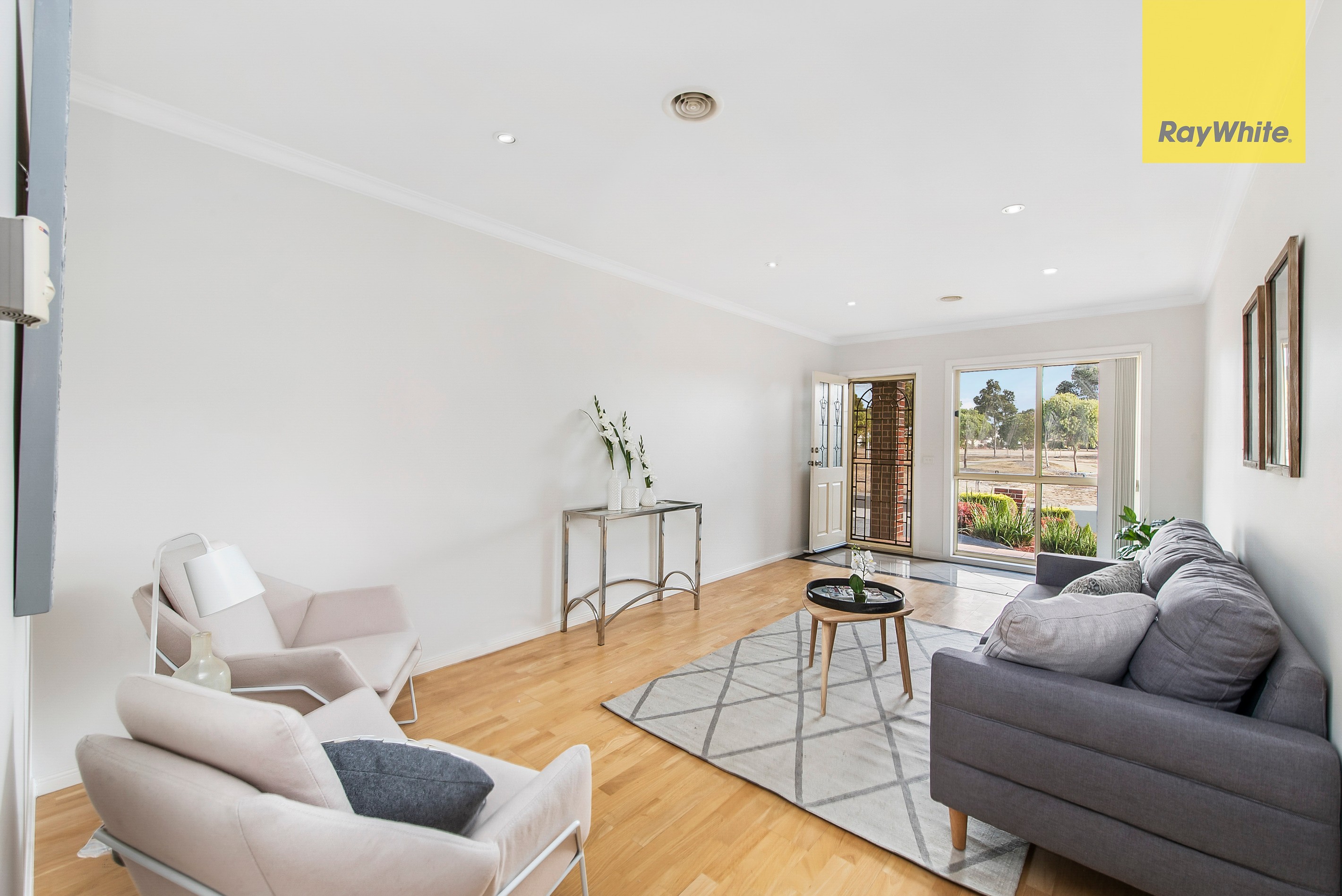 2B Orchid Square, Sydenham, VIC 3037