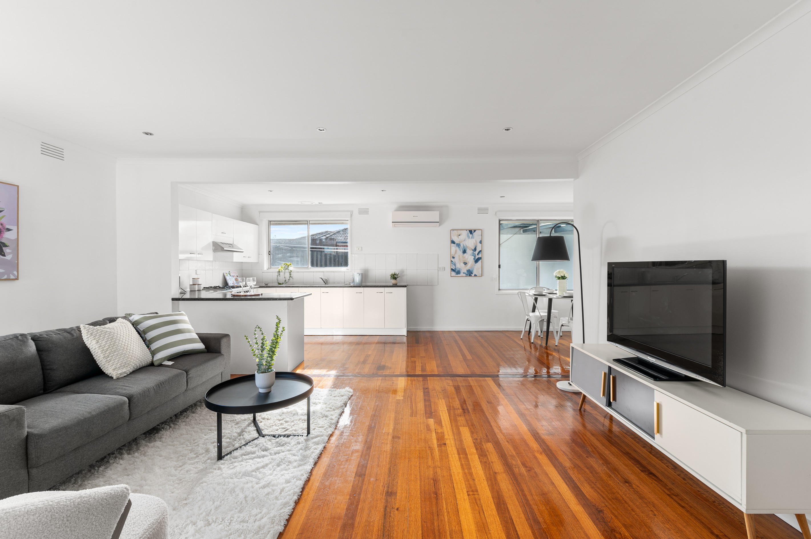 1/8 Leila Court, Thomastown, VIC 3074