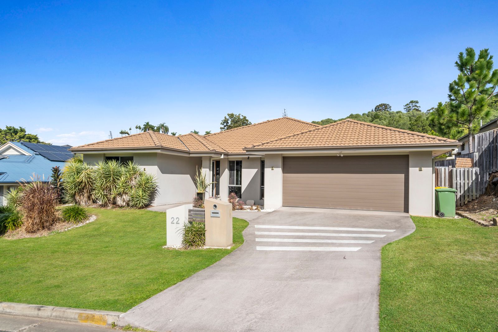 22 Bushland Place, Maudsland QLD 4210