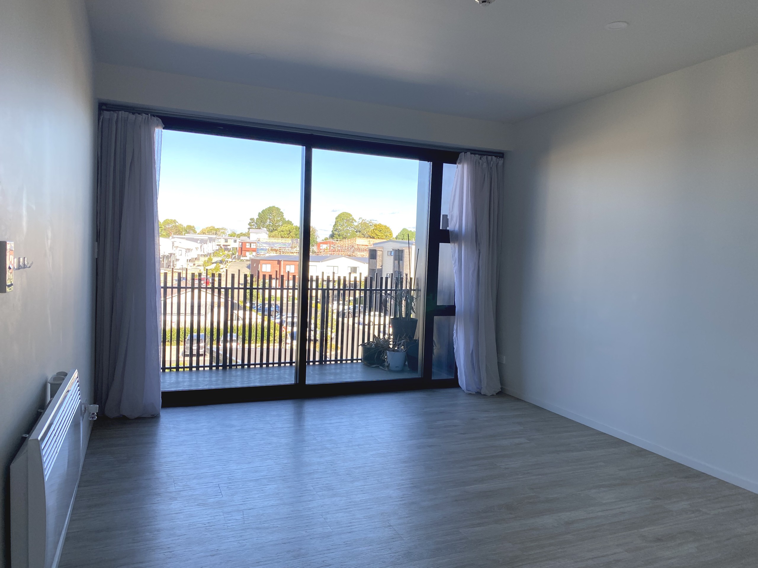 C204/7 Hinaki Street, Point England, Auckland City
