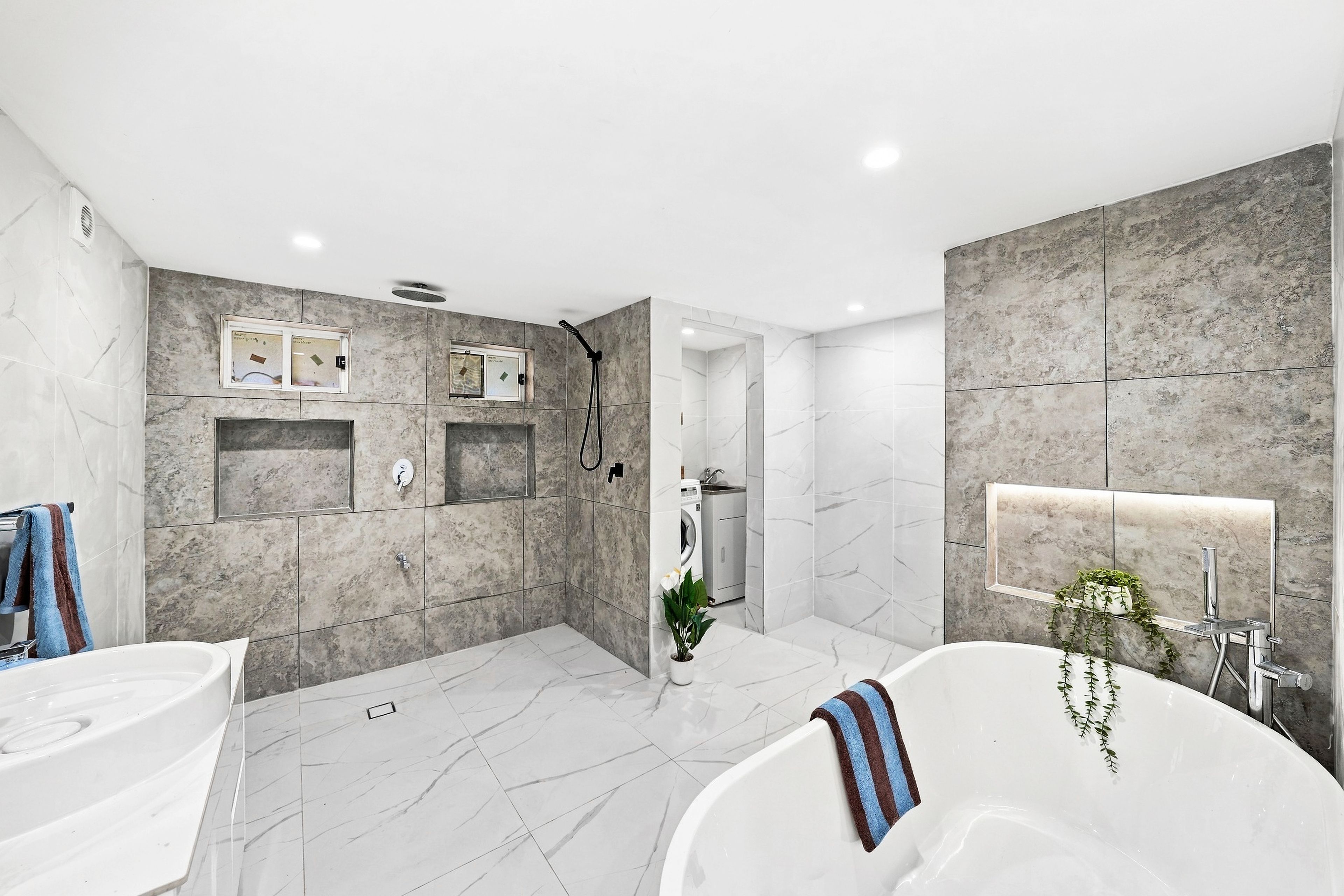 86 Anderson Avenue — photo 7 of 17