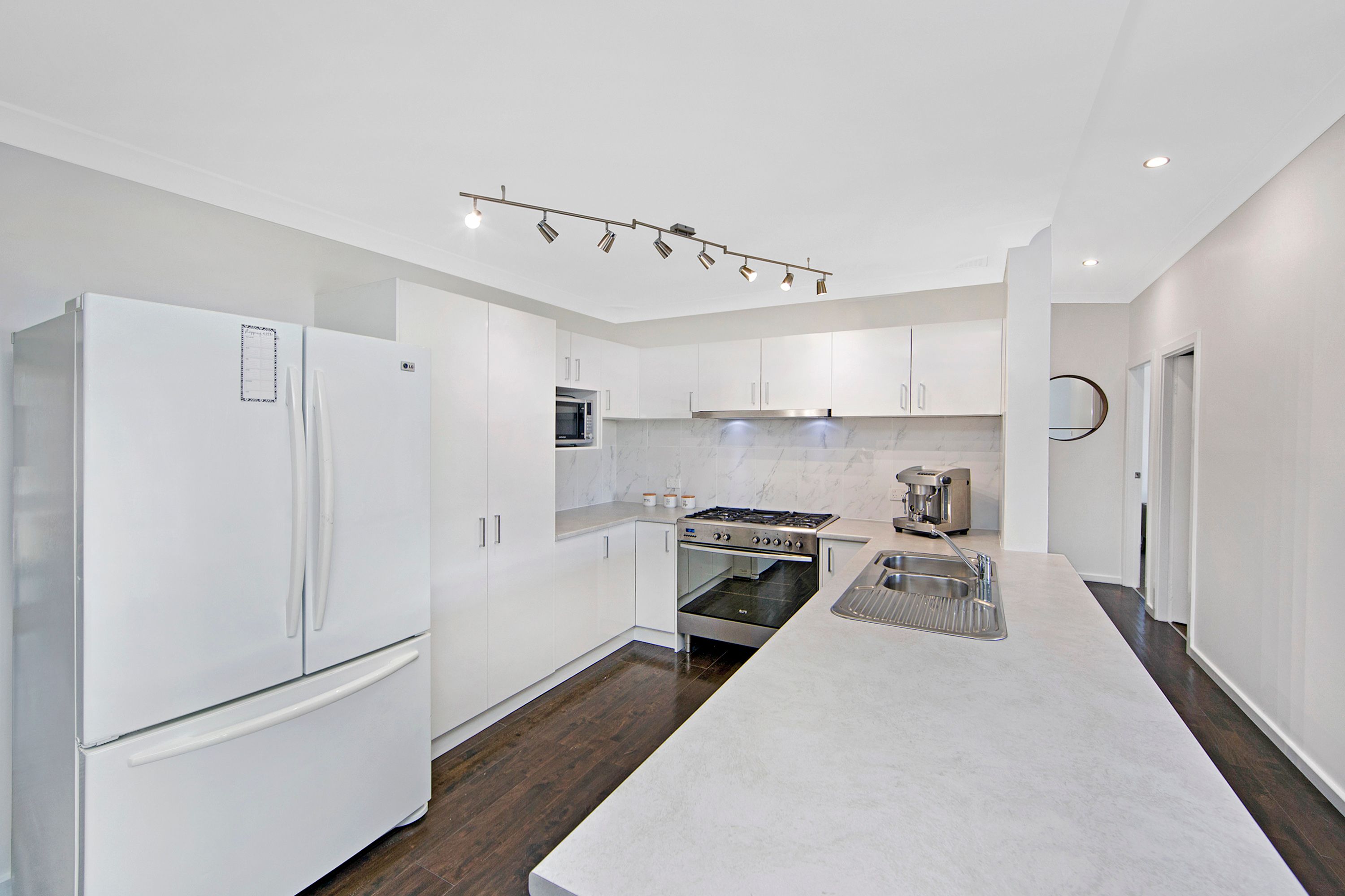 1 Jetty Avenue, Charmhaven, NSW 2263
