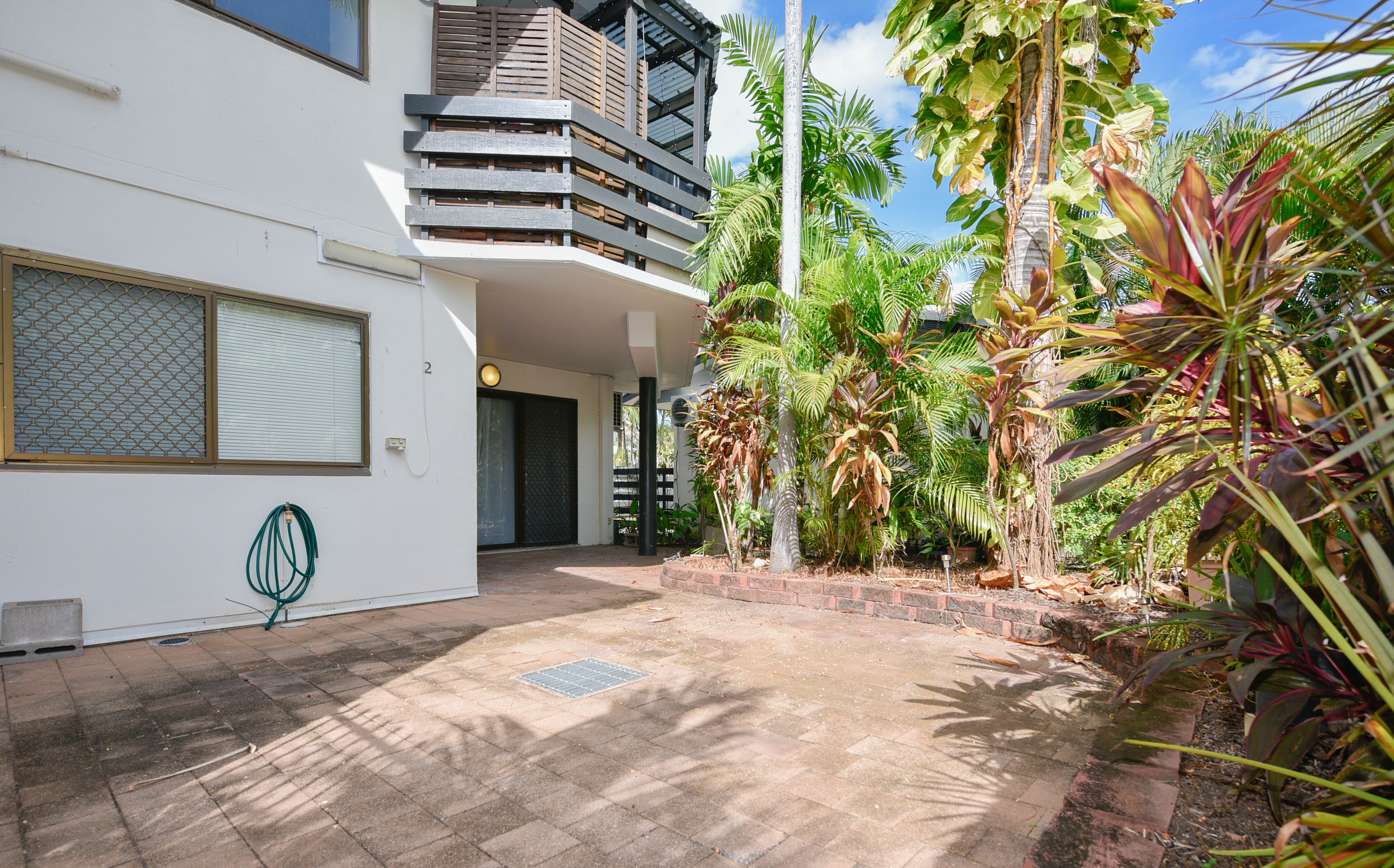 2/1 Blake Street, The Gardens, NT 0820