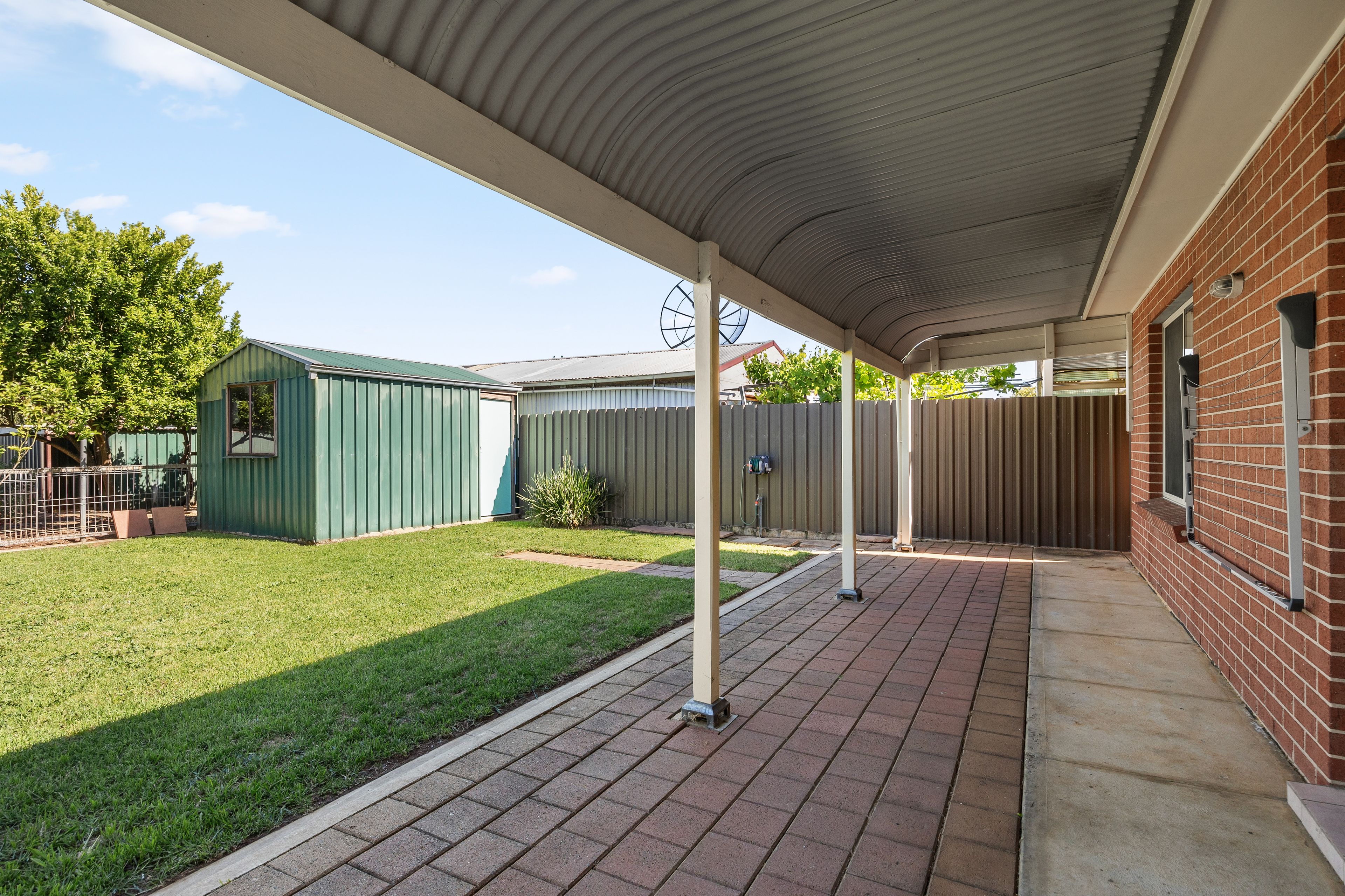 42B Silkes Road — photo 16 of 17