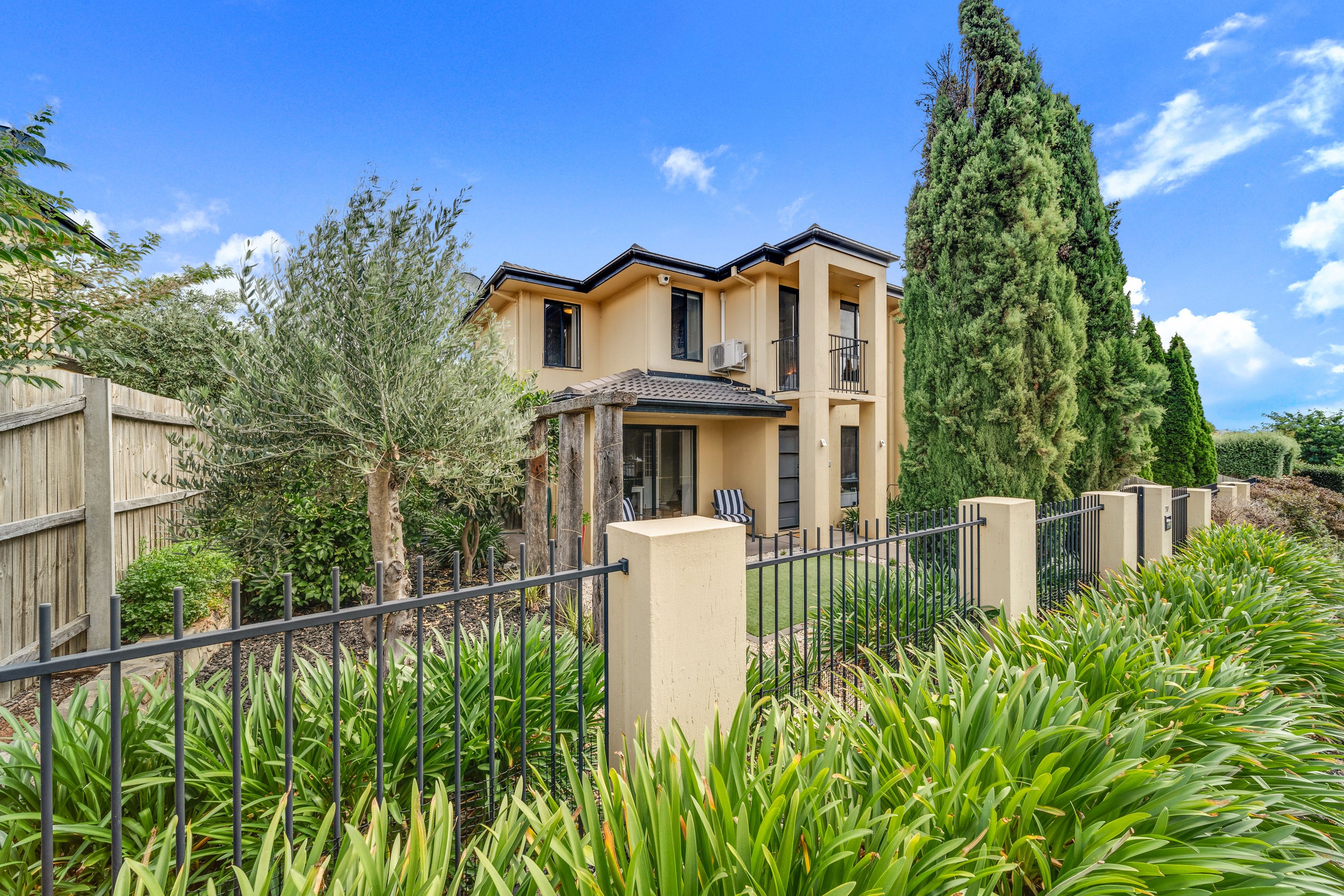 70 Mary Gillespie Avenue, Gungahlin, ACT 2912